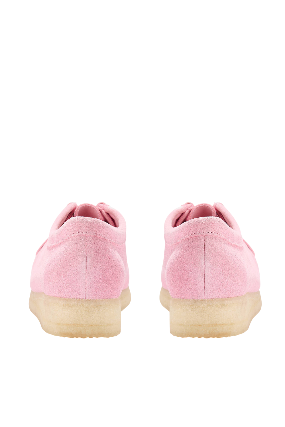 תמונת תקריב של נעלי מוקסינים וולבי