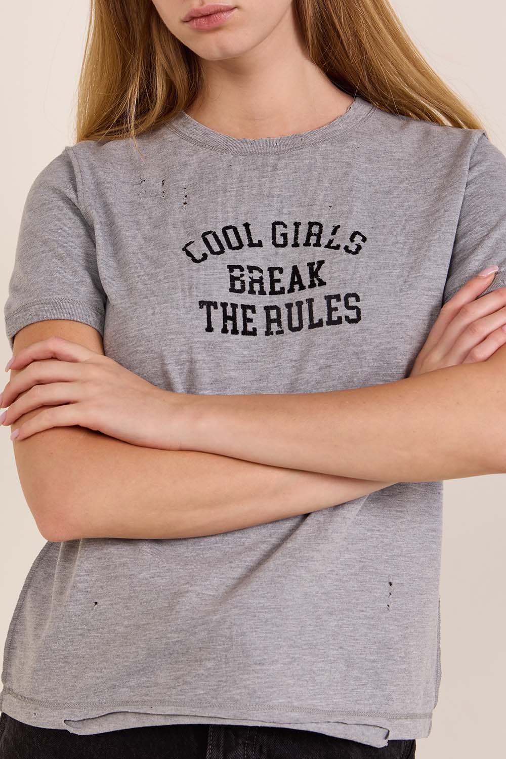 תמונת תקריב דוגמן של חולצת טי