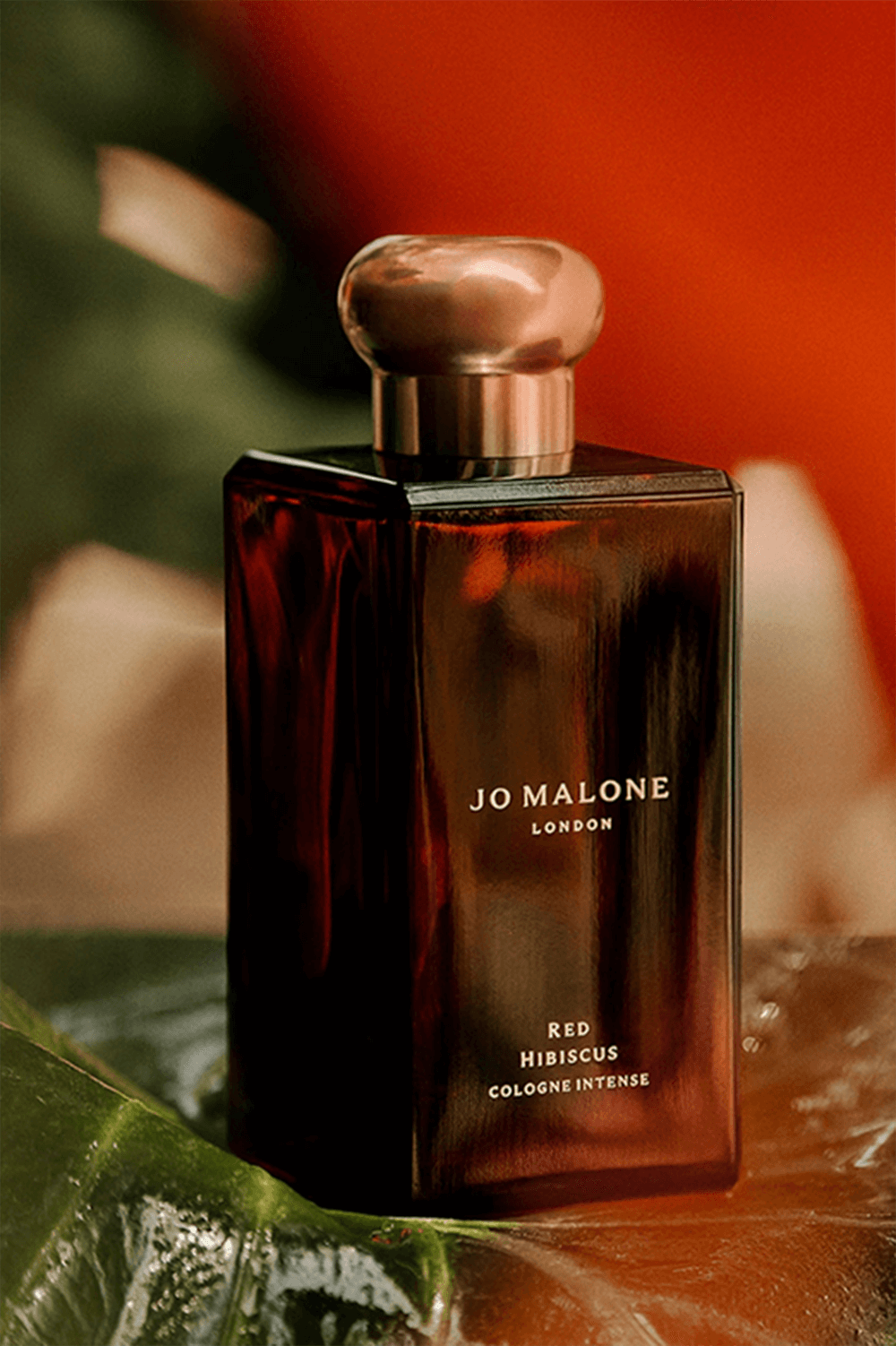 תמונת תקריב של Red Hibiscus Cologne Intense 50 ml