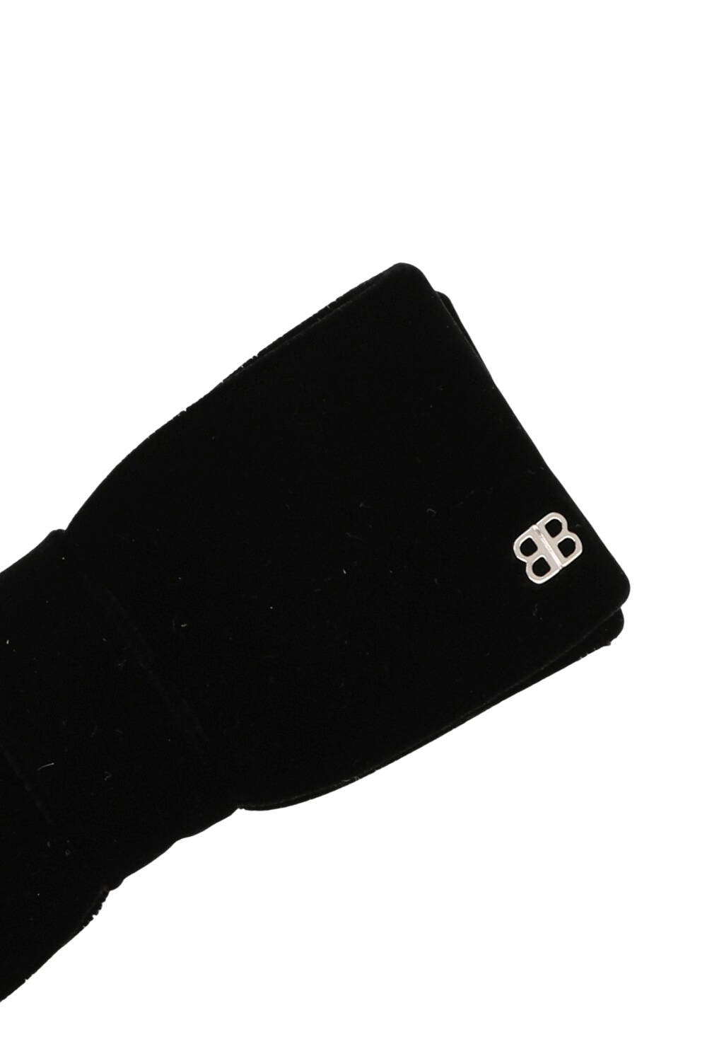 תמונת תקריב של סיכת שיער פפיון