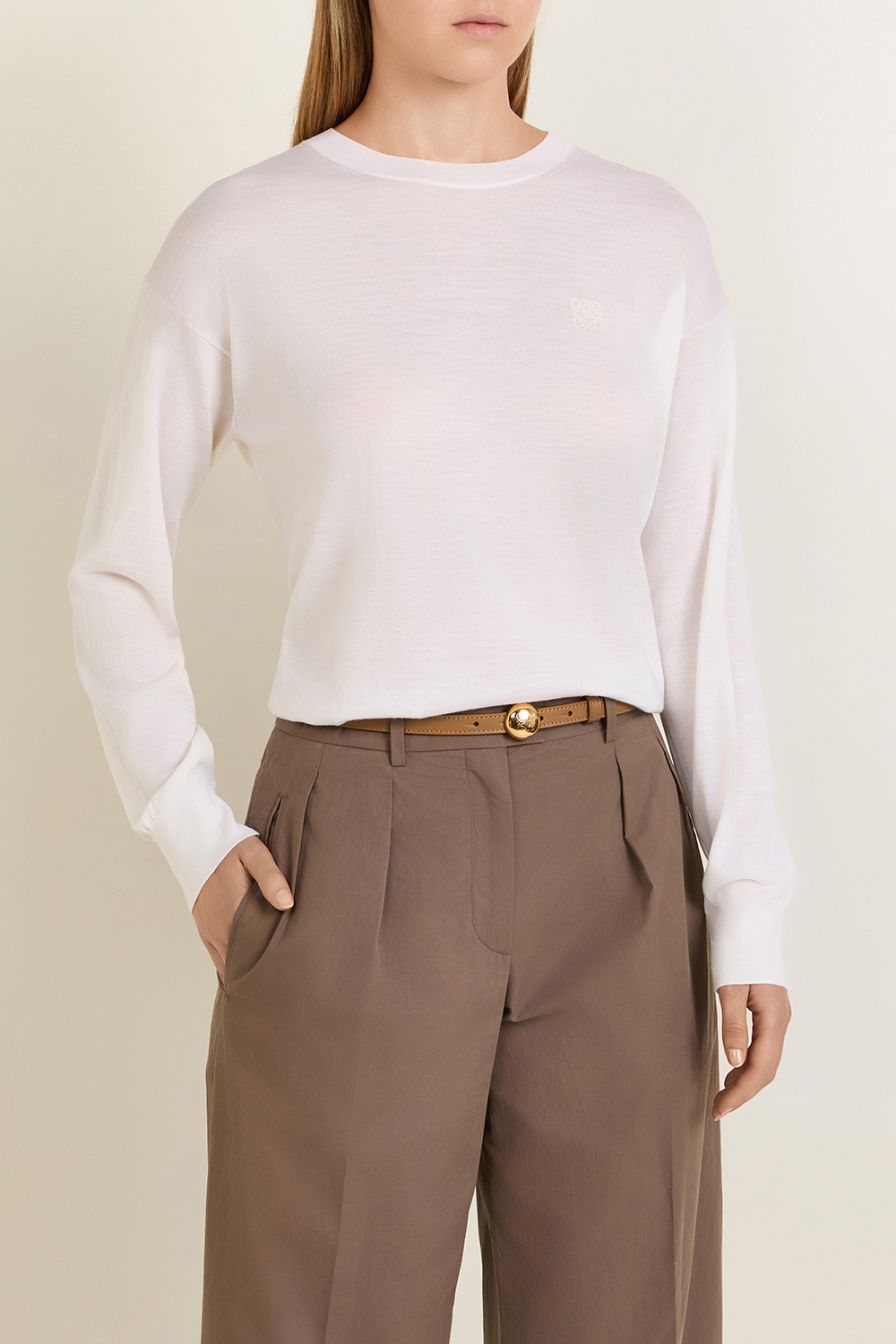 תמונת דוגמן קידמית של חולצת טי מצמר