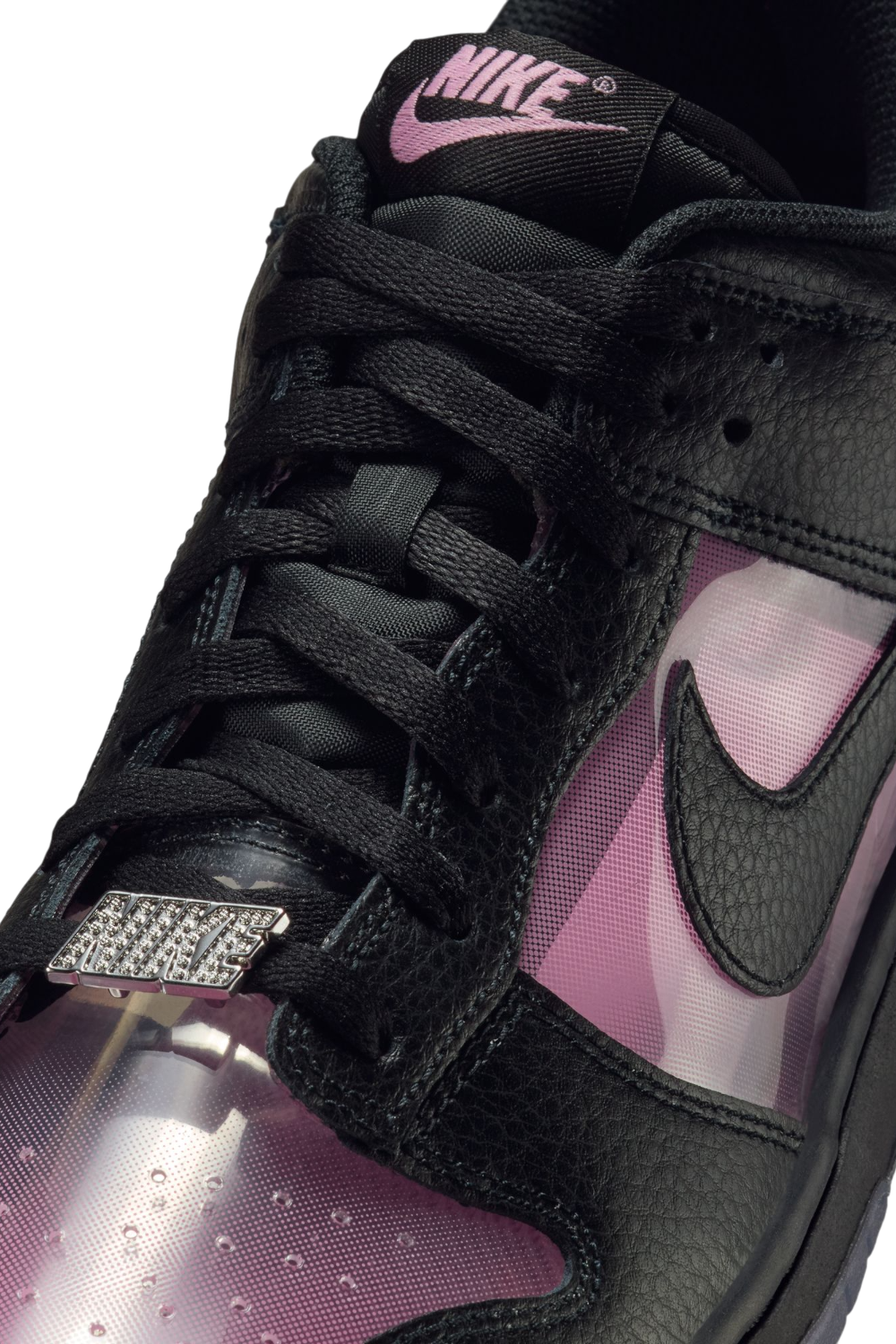 תמונת פנים של נעלי סניקרס דאנק רטרו פרימיום