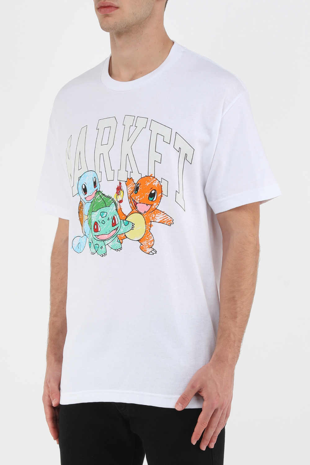 תמונת דוגמן קידמית של טי שירט משנה צבע עם הדפס פוקימון בגוון לבן צ'יינה טאון מרקט X פוקימון