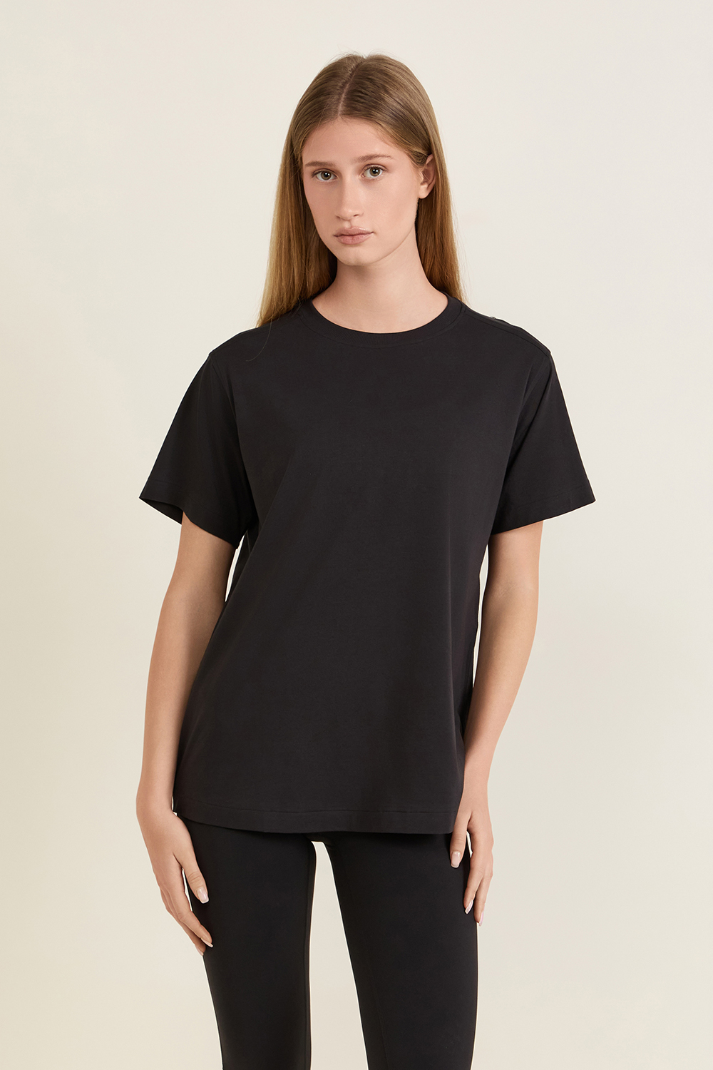 תמונת דוגמן קידמית של All Yours Organic Cotton T-Shirt