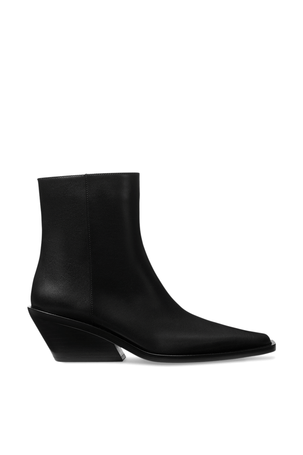 תמונה קידמית של מגפי בוקרים