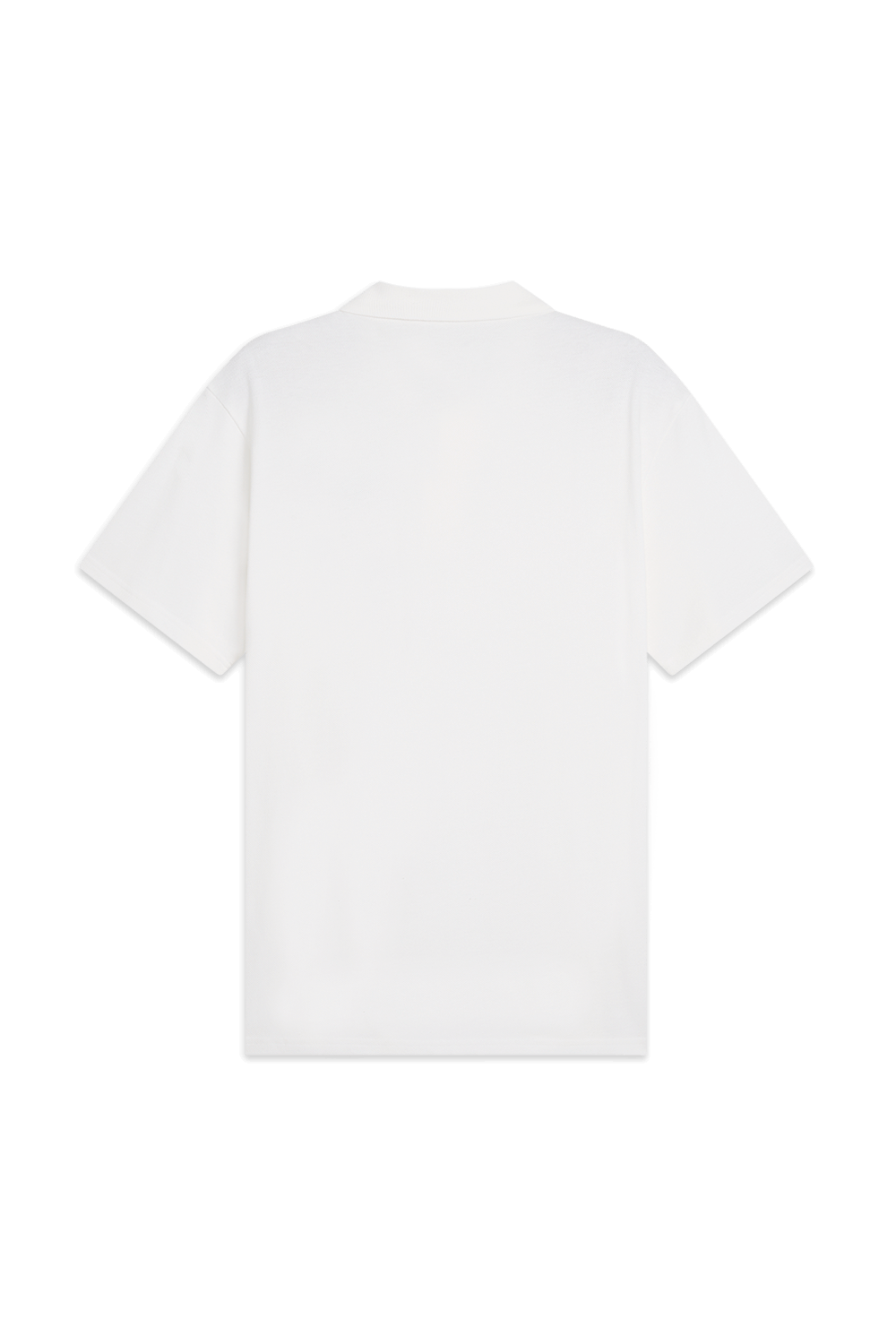 תמונה אחורית של חולצת פולו