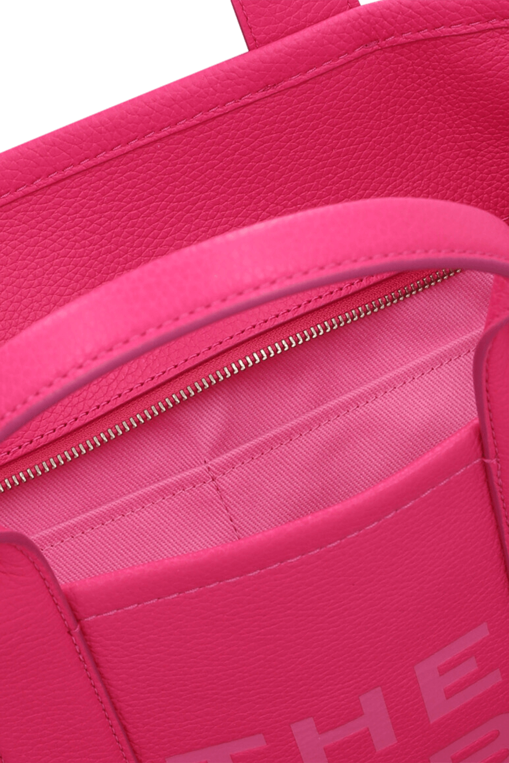 תמונת פנים של תיק טוט מדיום