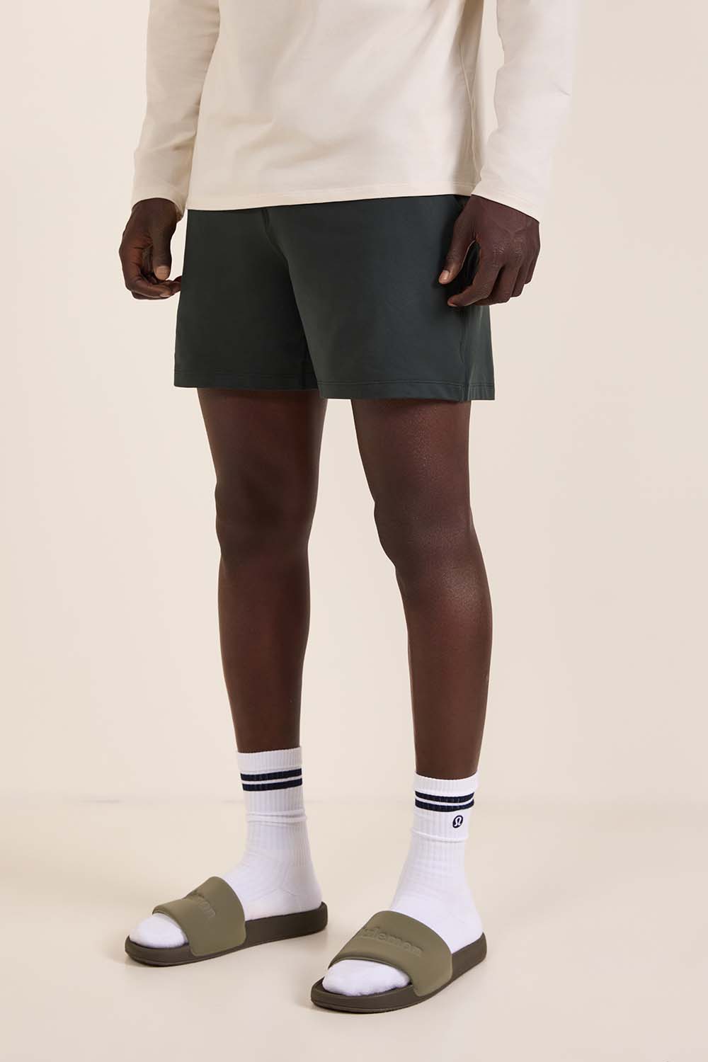 תמונת דוגמן קידמית של Soft Jersey Short 5