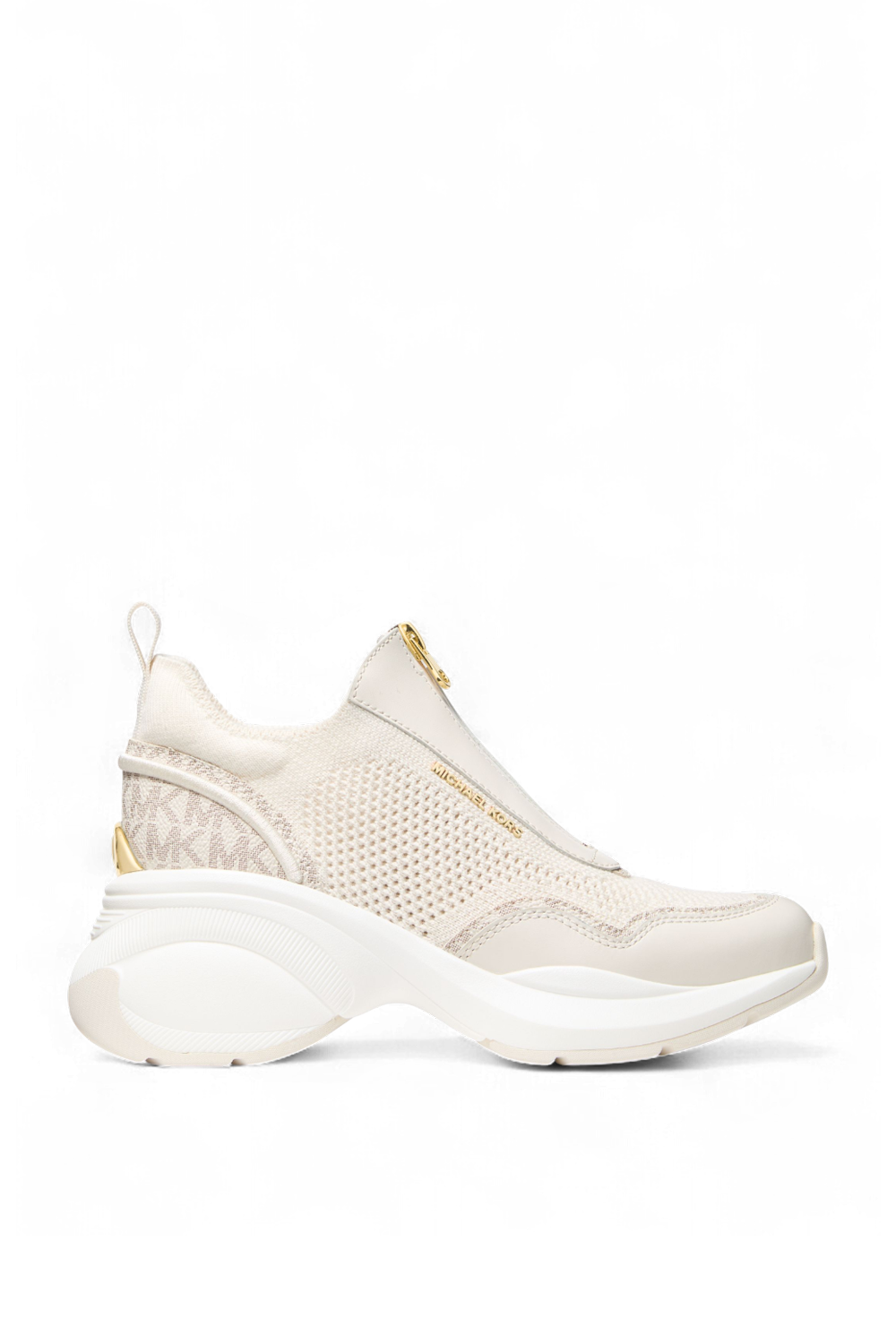 תמונה קידמית של נעלי סניקרס זומה