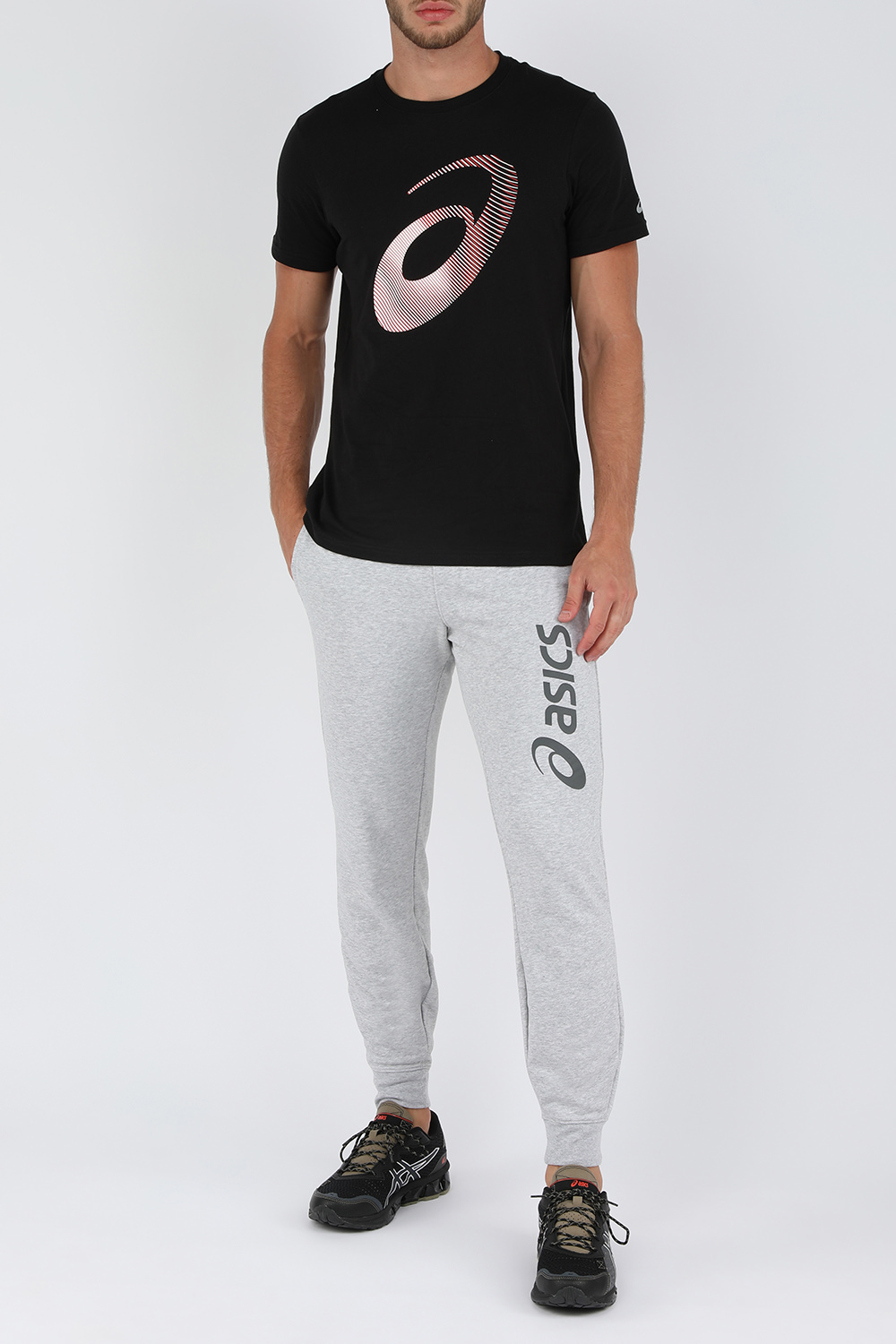 תמונת דוגמן קידמית של נעלי ריצה ג'ל קוואנטום 360 מטרופוליס בשחור