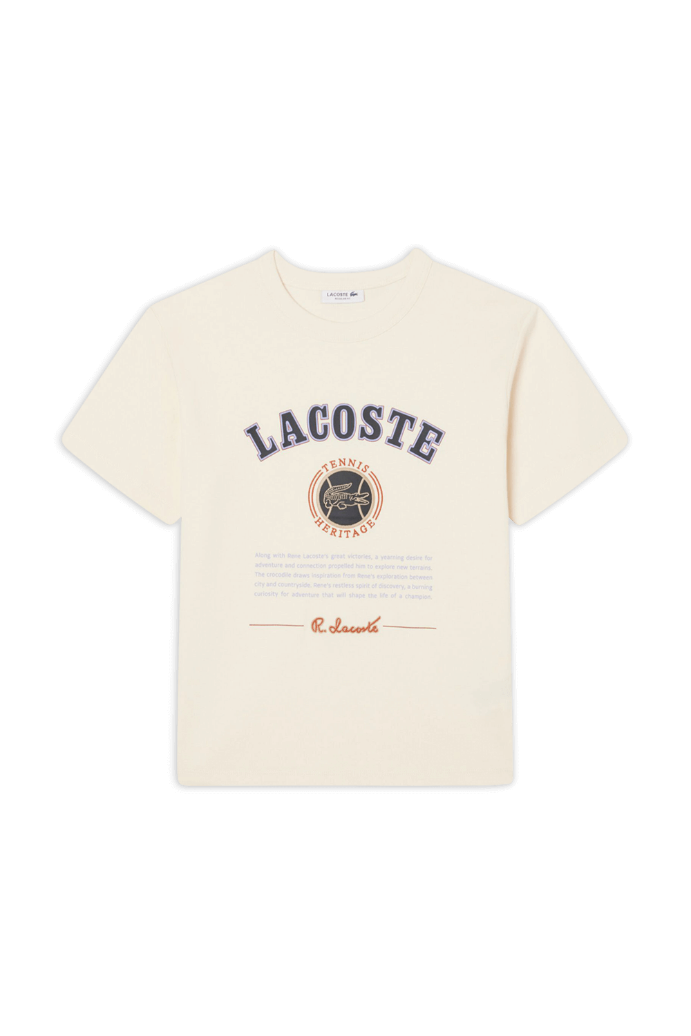 תמונה קידמית של חולצת טי