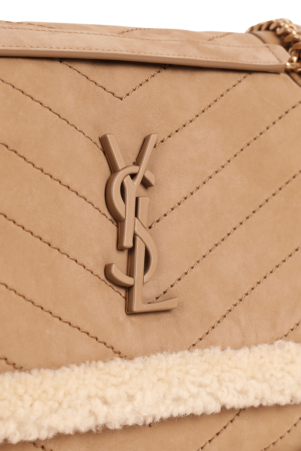 תיק ניקי חום עם לוגו מטאלי