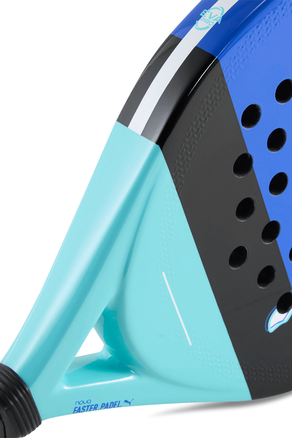 תמונה אחורית של מחבט לפאדל נובה