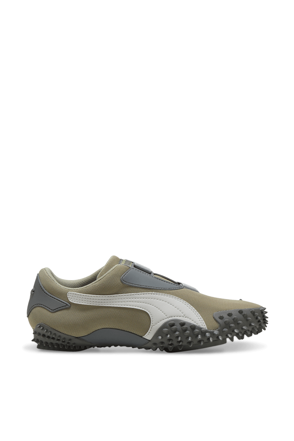 תמונה קידמית של נעלי סניקרס מוסטרו