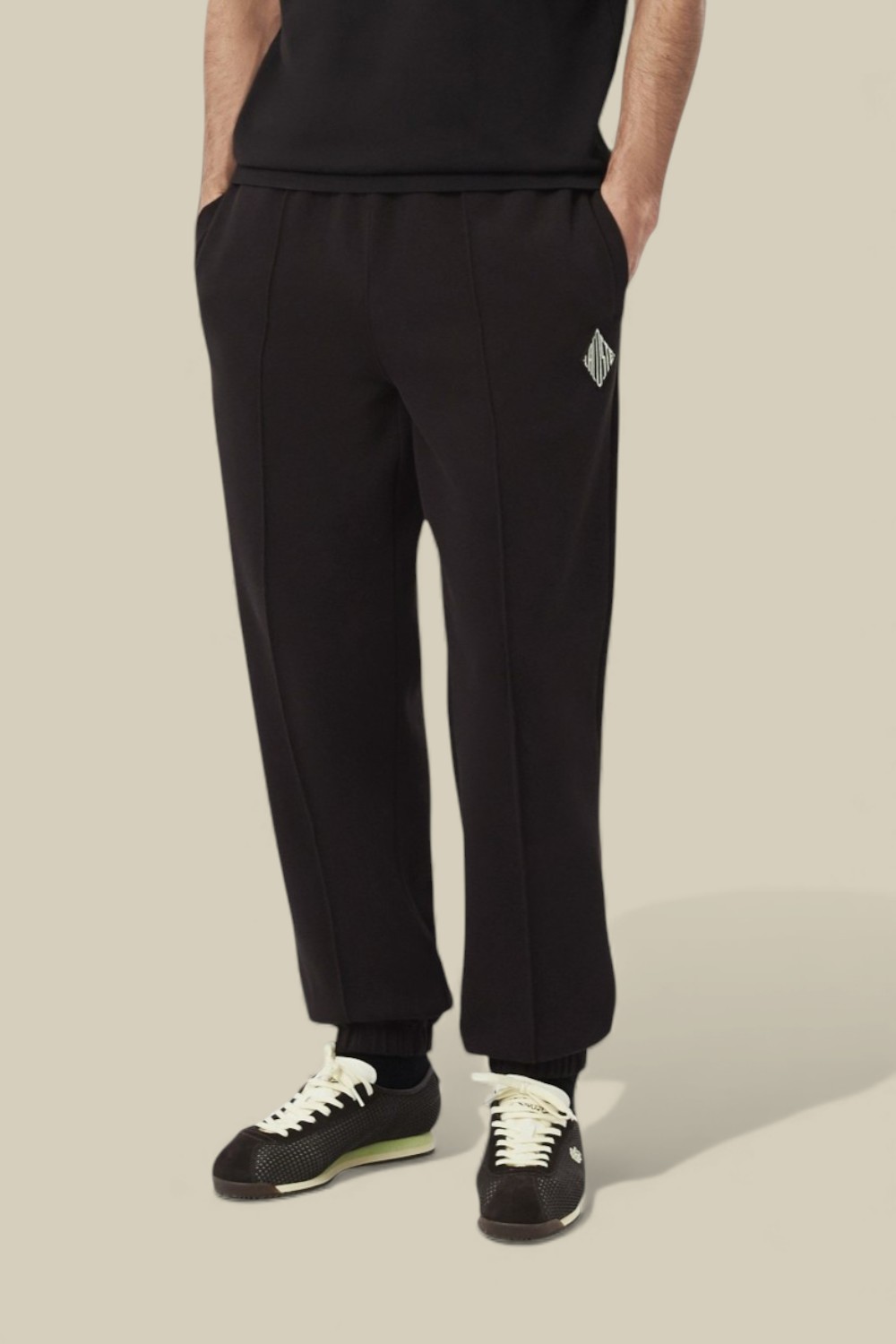 תמונת דוגמן קידמית של מכנסי ג'וגר PRE LINE