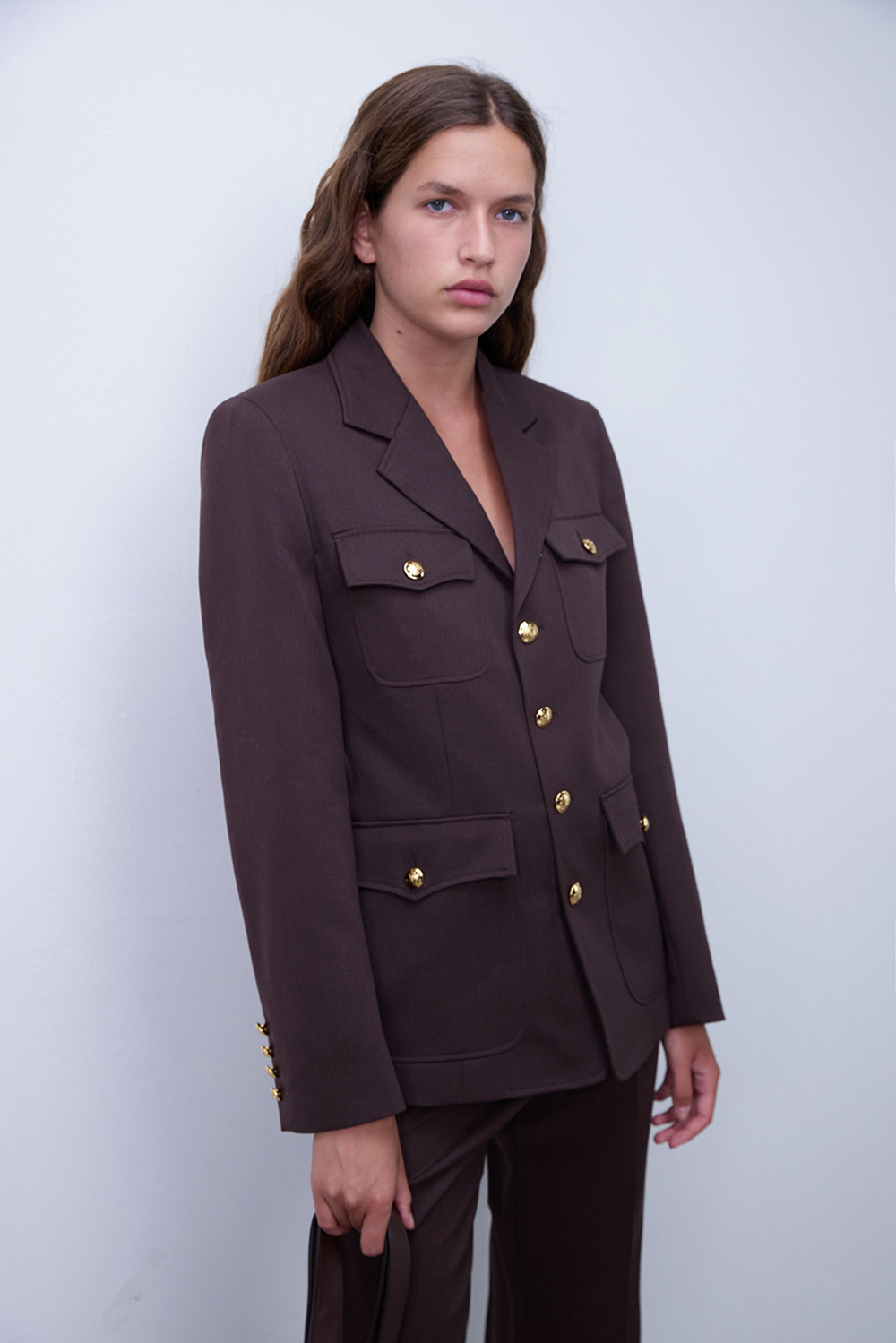 תמונת דוגמן קידמית של ז'קט מחויט