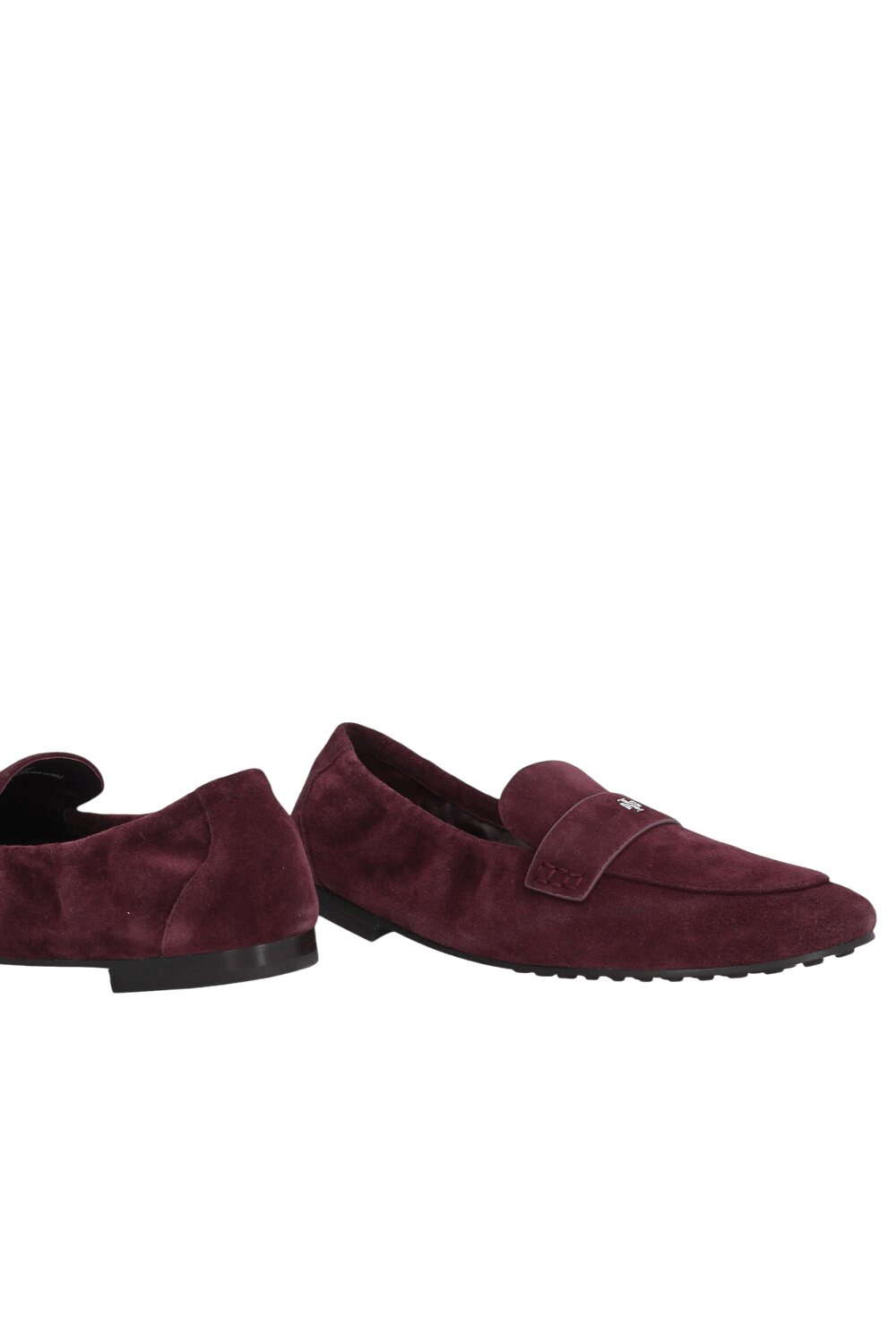 תמונת תקריב של נעלי לאופרס זמש