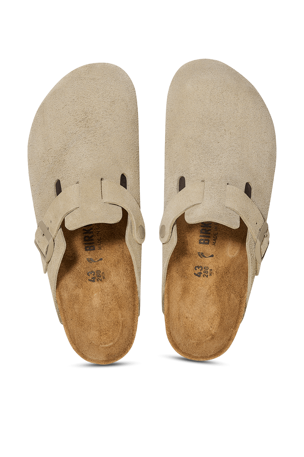 תמונת תקריב של נעלי בוסטון