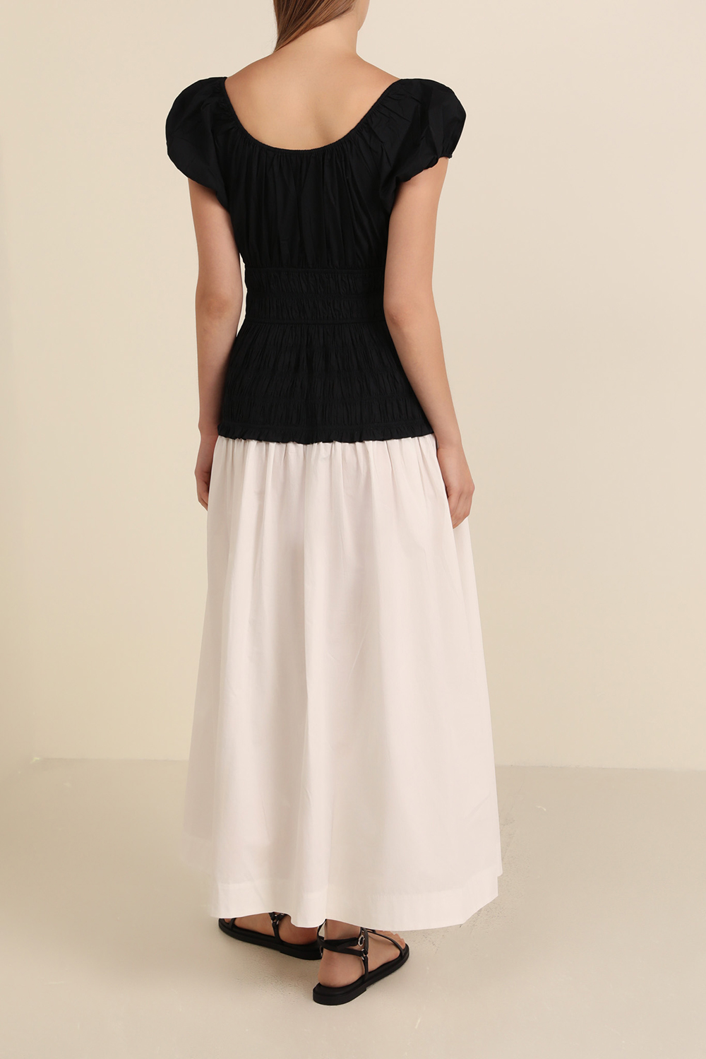 תמונת דוגמן אחורית של שמלת מקסי אניה