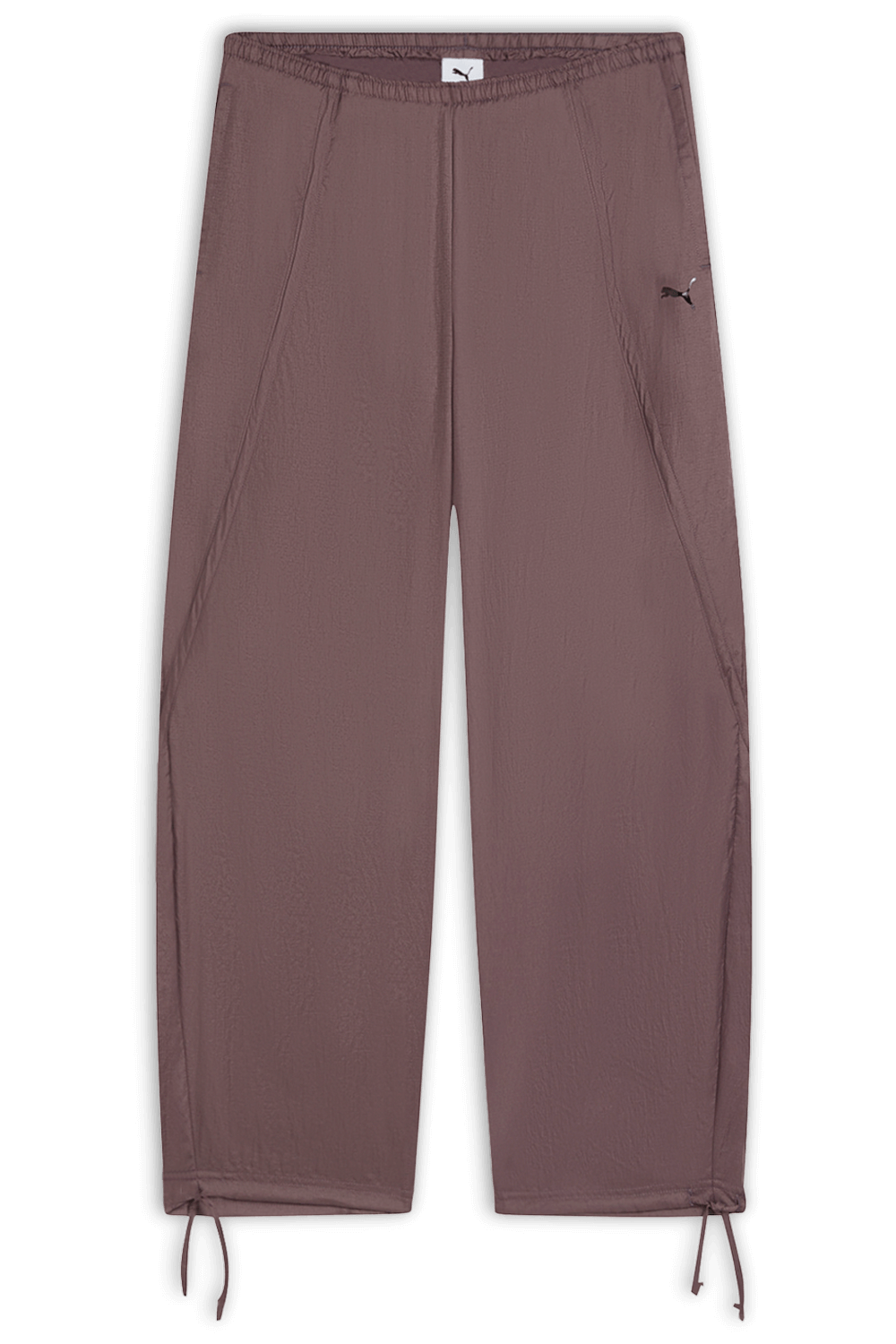 תמונה קידמית של מכנסיים משוחררים