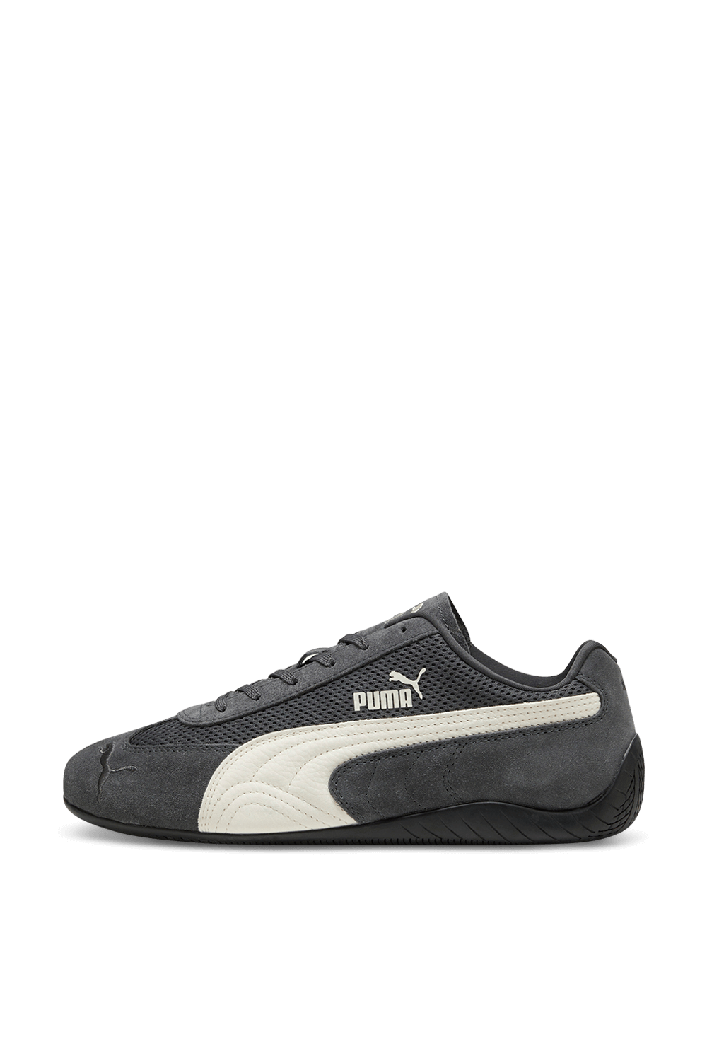 תמונה אחורית של נעלי סניקרס ספידקאט