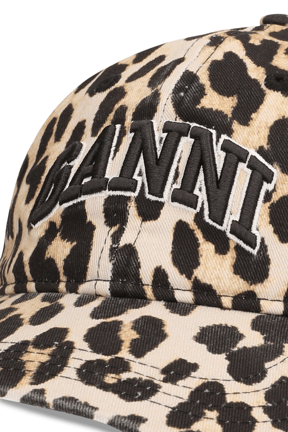 תמונת תקריב של כובע מצחייה