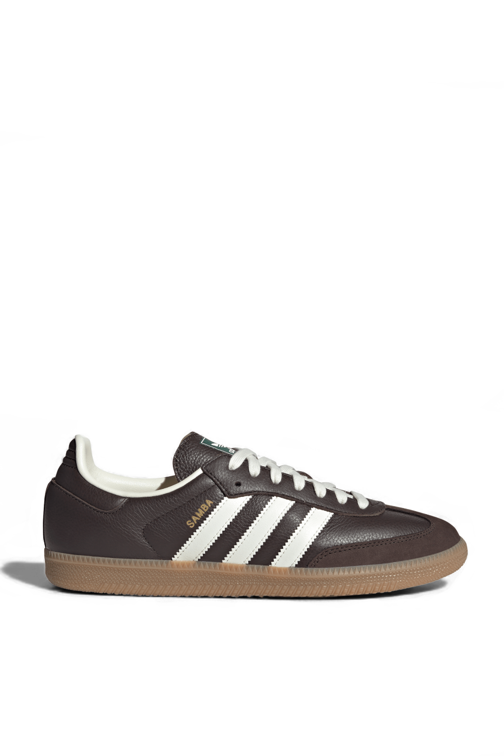 תמונה קידמית של נעלי סניקרס סמבה