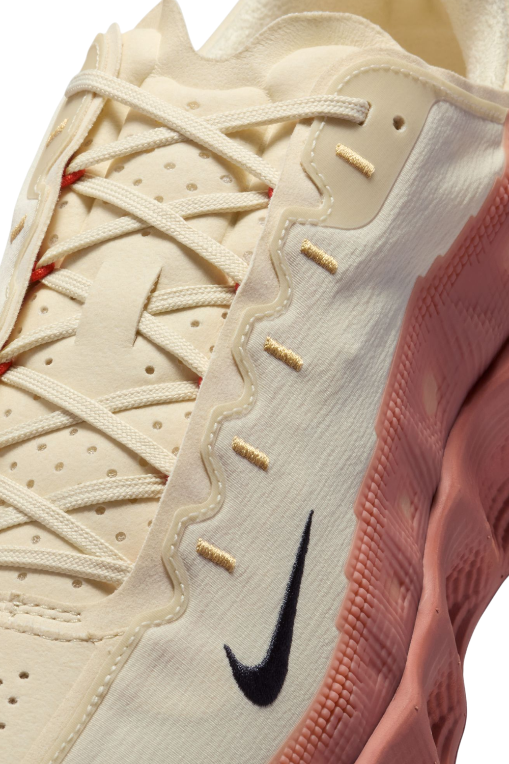 תמונת פנים של נעלי סניקרס