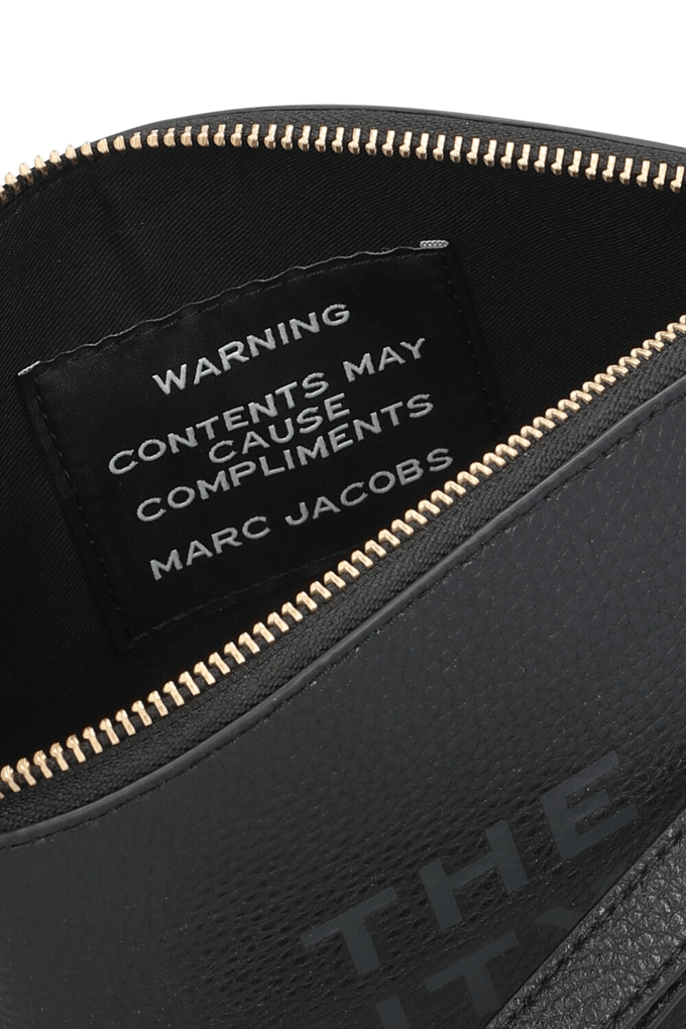 תמונת פנים של תיק ביוטי