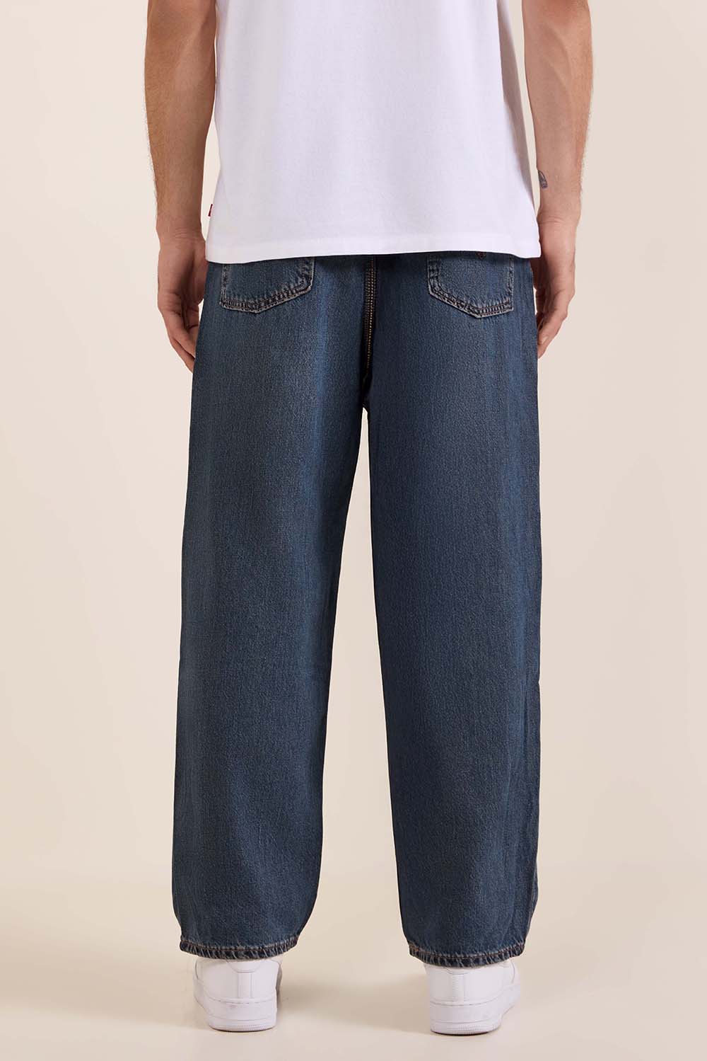 תמונת דוגמן אחורית של מכנסי ג'ינס באגי 578