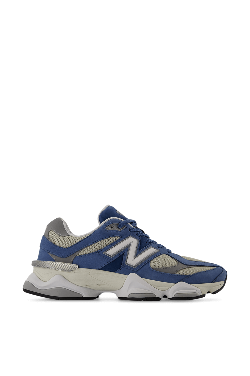 תמונה קידמית של נעלי סניקרס 9060