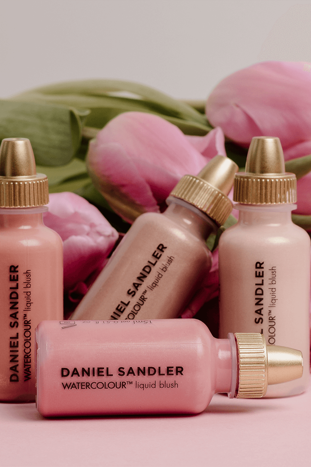 תמונת פנים של Watercolour Liquid Illuminator-Icing