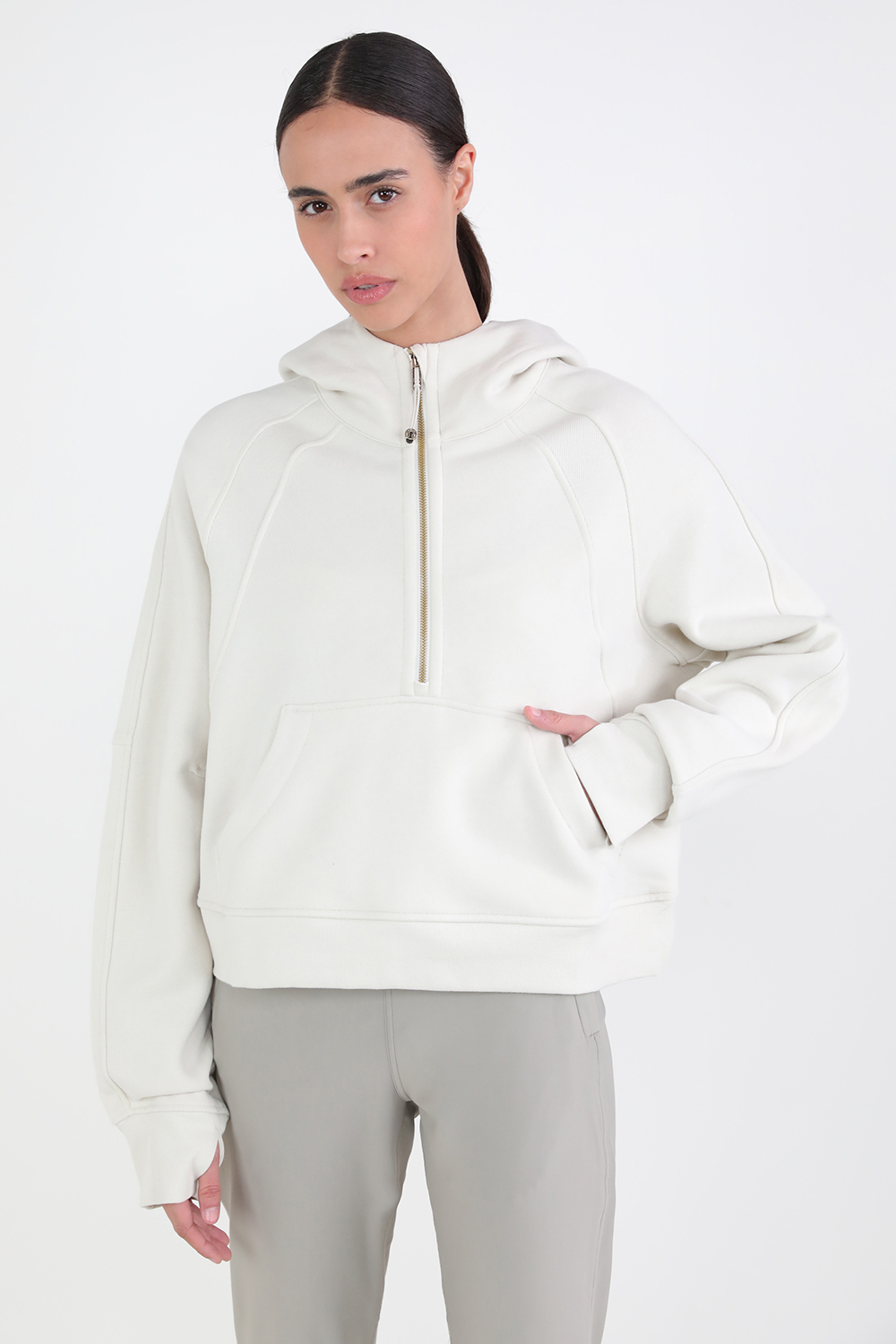 תמונת דוגמן קידמית של Scuba Oversized Half-Zip Hoodie