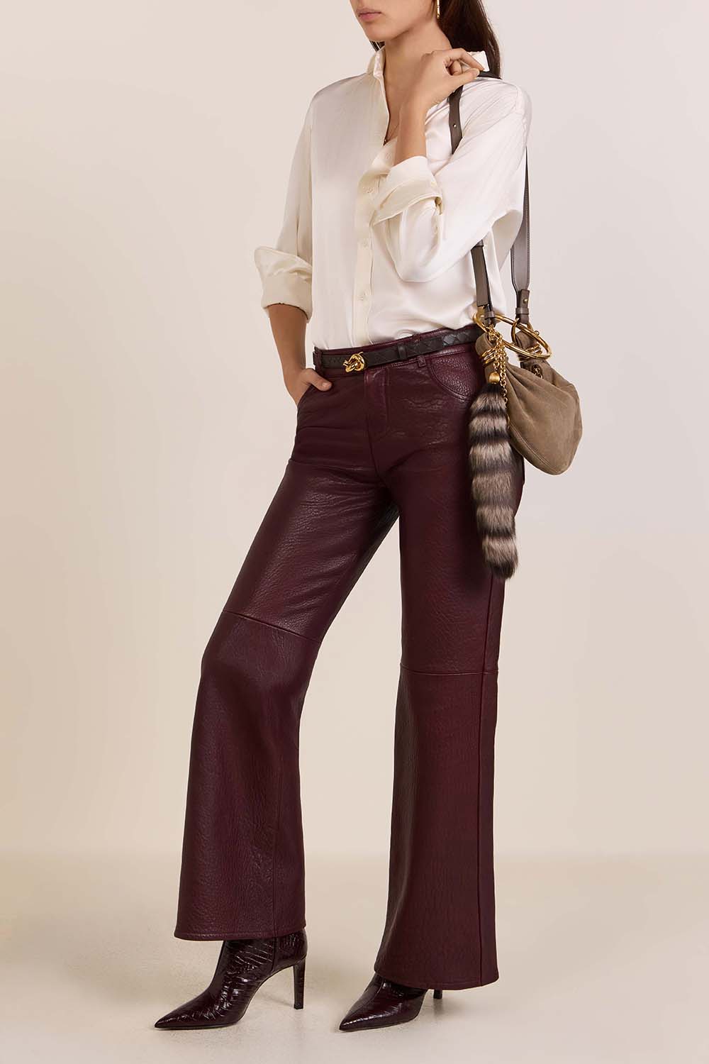 תמונת דוגמן קידמית של צ'ארם שרלינג