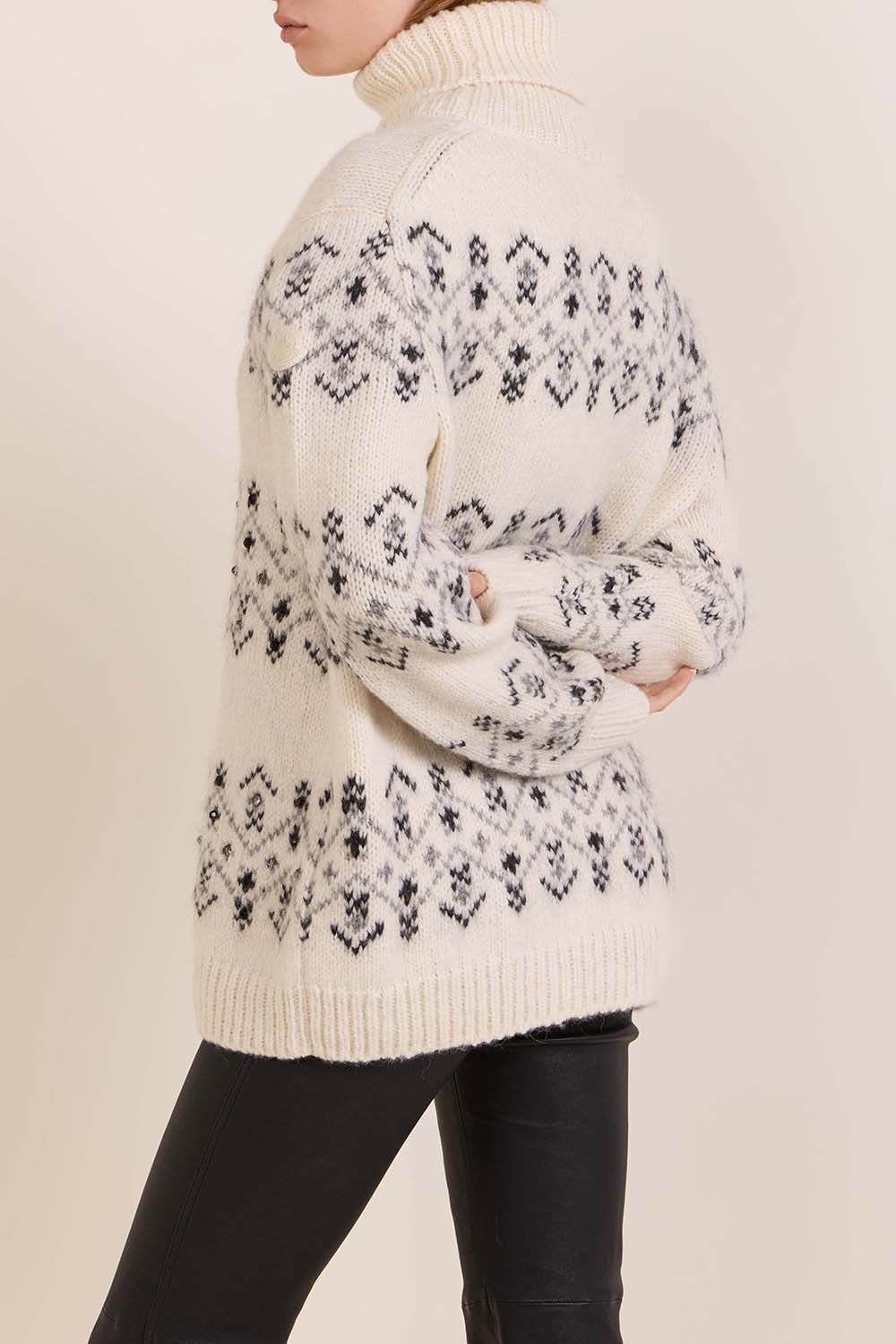 תמונת דוגמן אחורית של סריג גולף