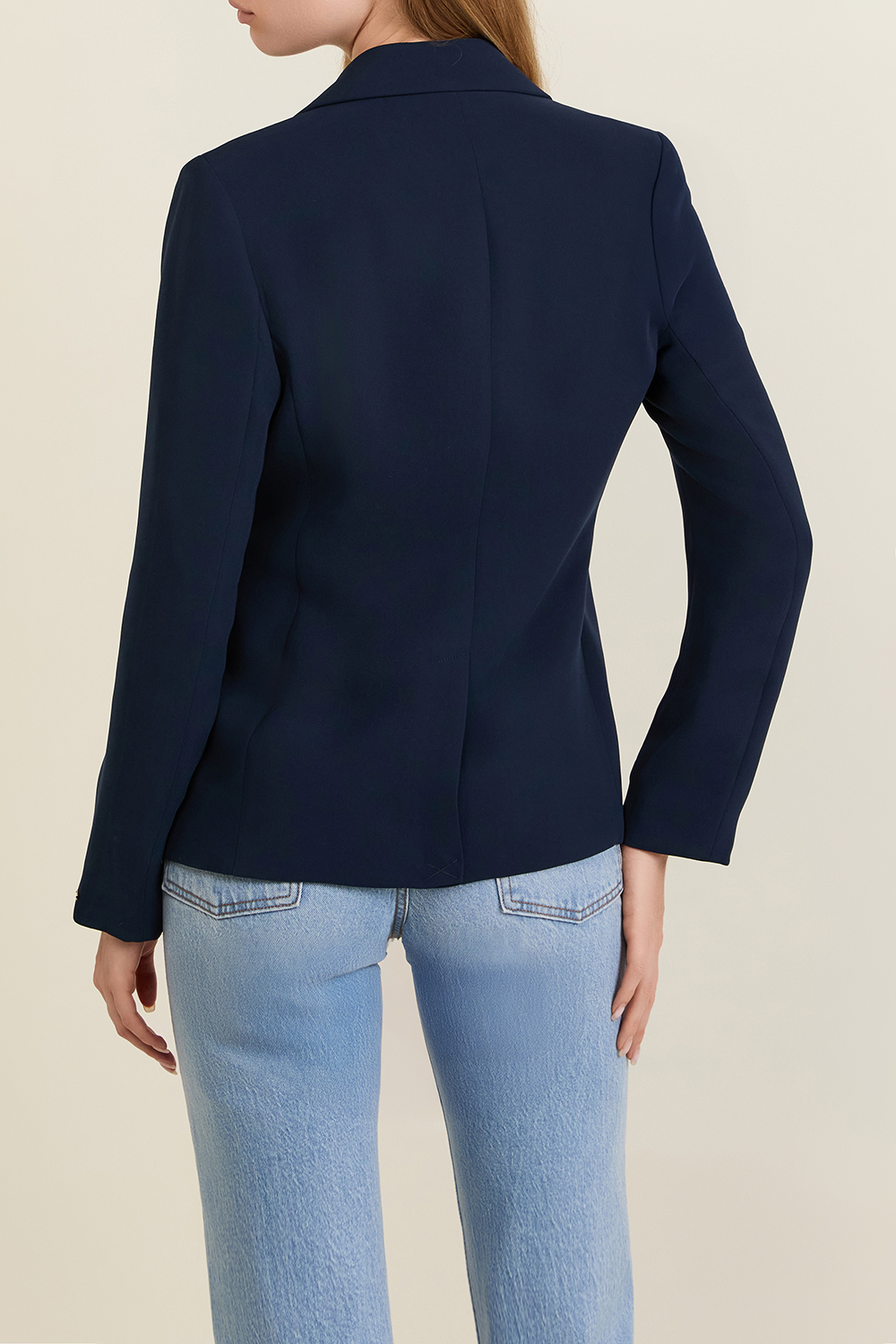 תמונת דוגמן אחורית של ז'קט מחוייט סלים פיט