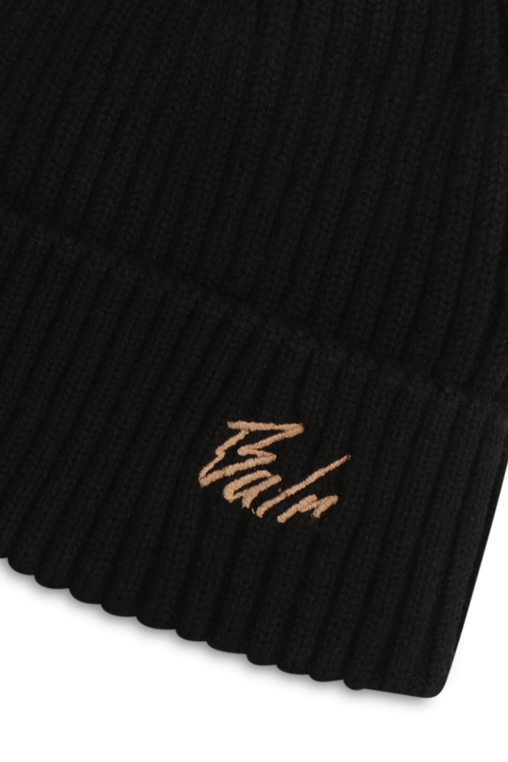 תמונת תקריב של כובע צמר