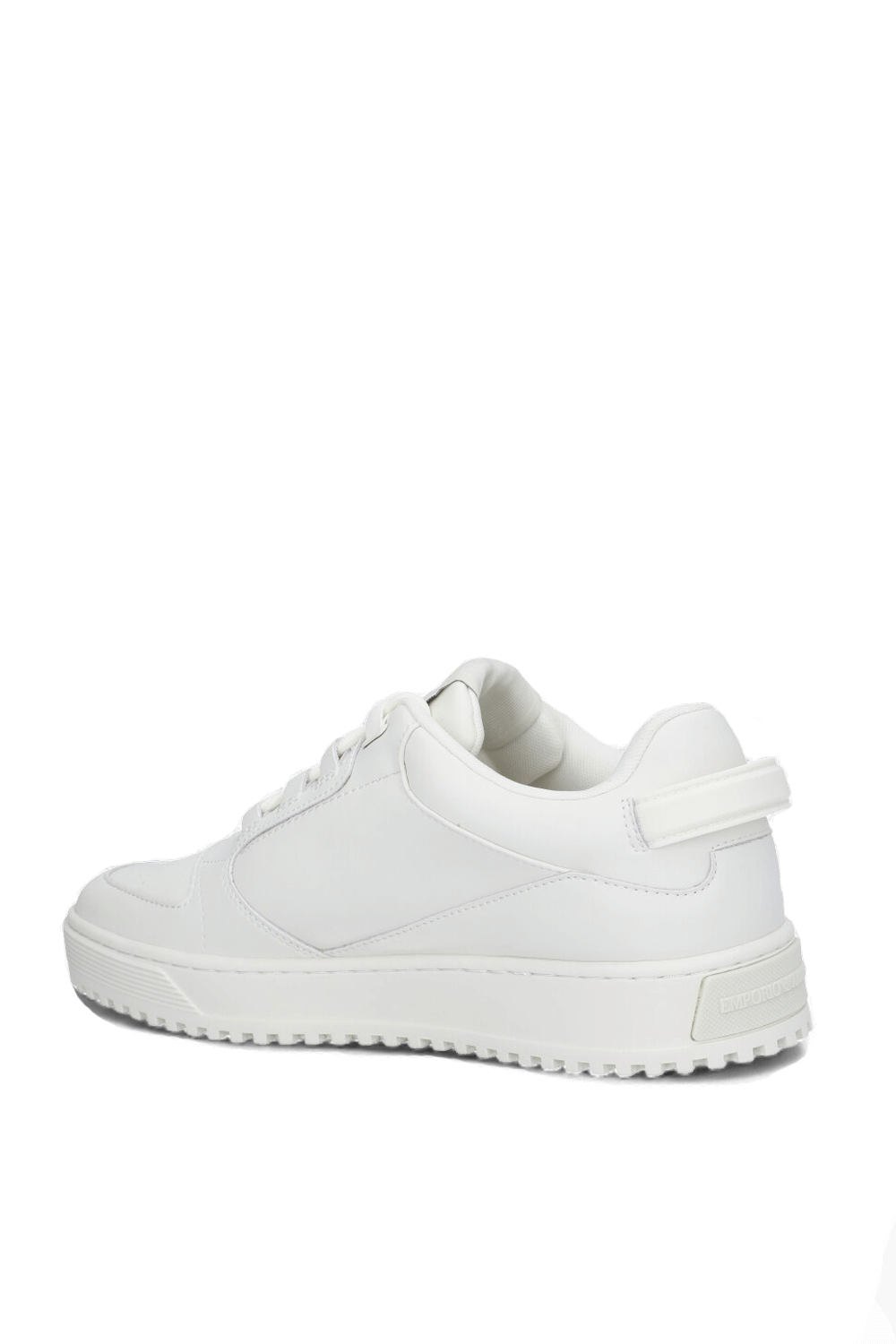 תמונה אחורית של נעלי סניקרס