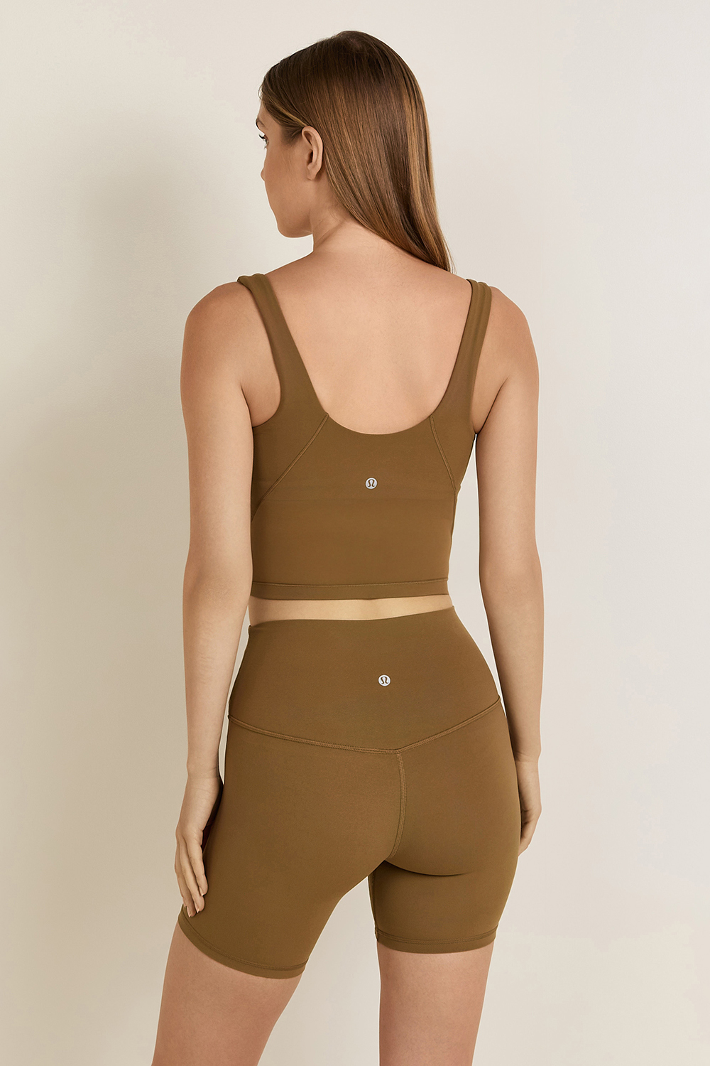 תמונת דוגמן אחורית של Align™ Tank Top