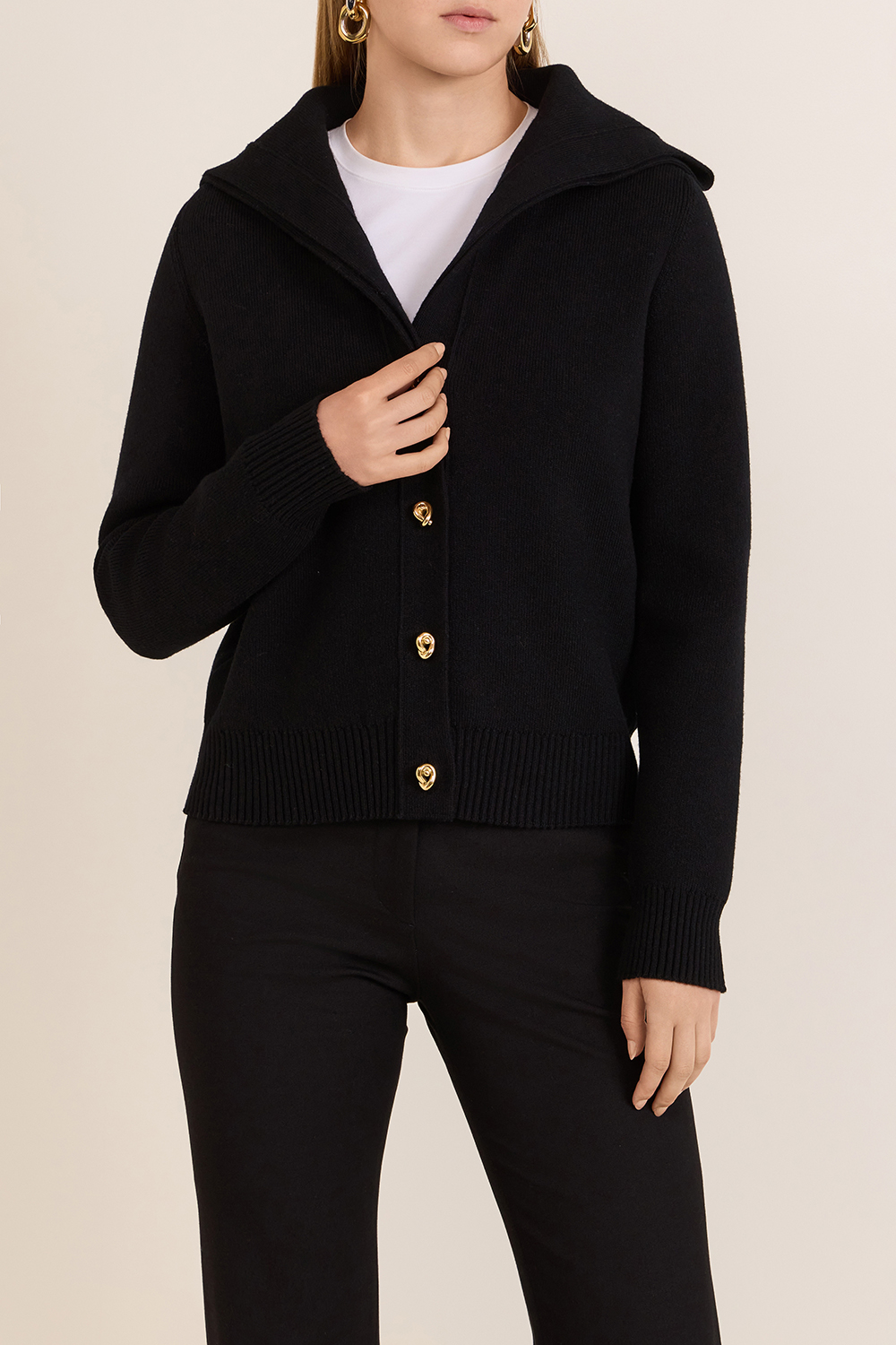 תמונת דוגמן קידמית של קרדיגן כותנה