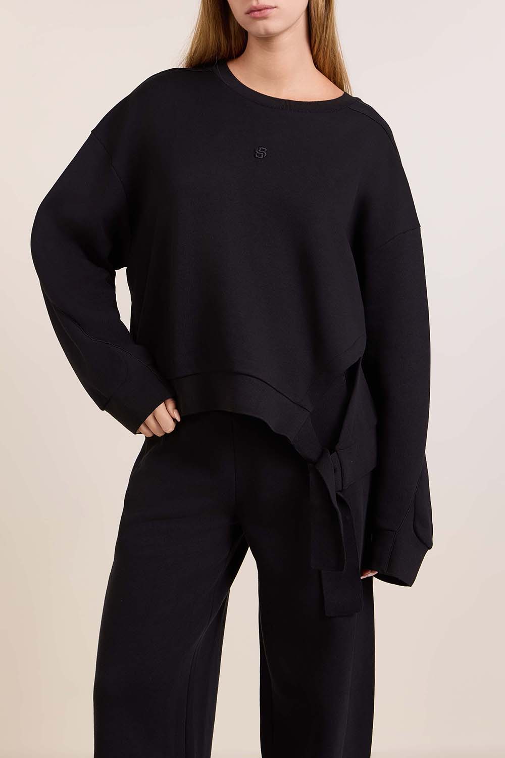 תמונת דוגמן קידמית של סווטשירט