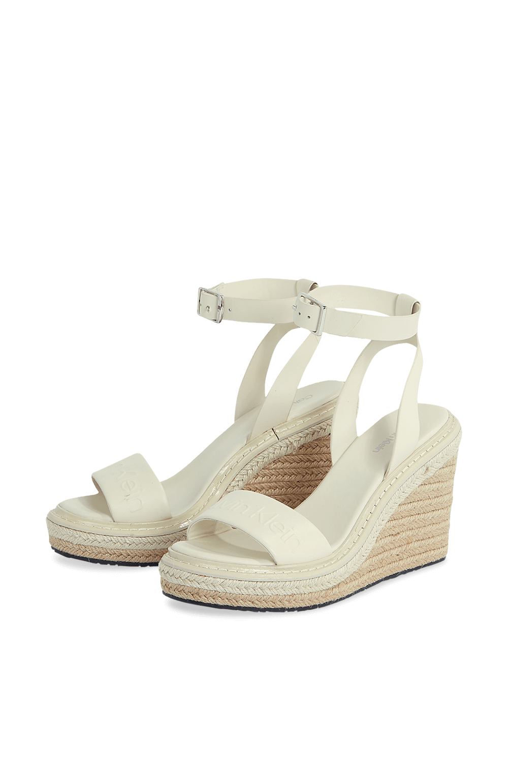 תמונת פנים של סנדלי פלטפורמה