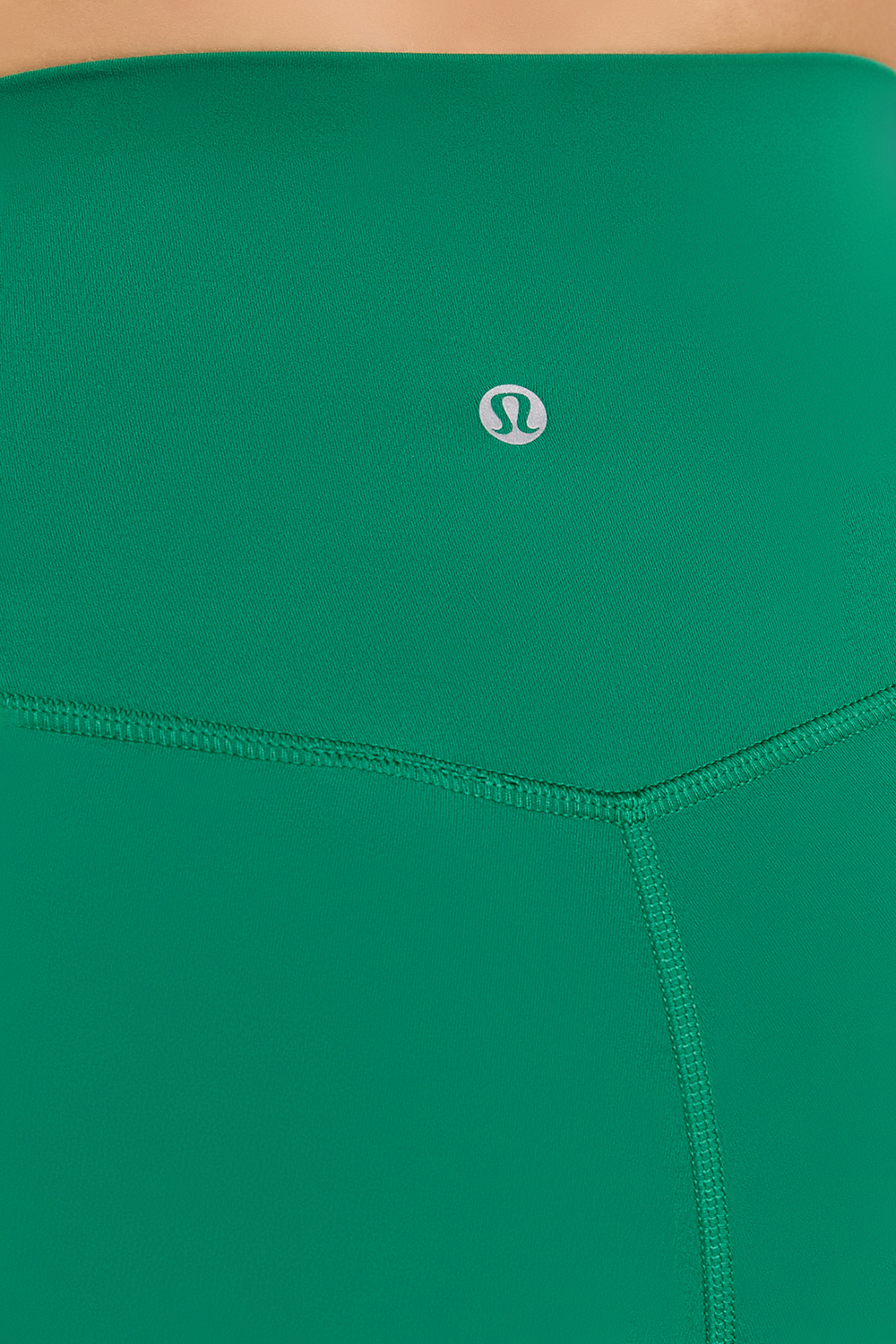 תמונת תקריב דוגמן של Align&trade; High-Rise Short 6