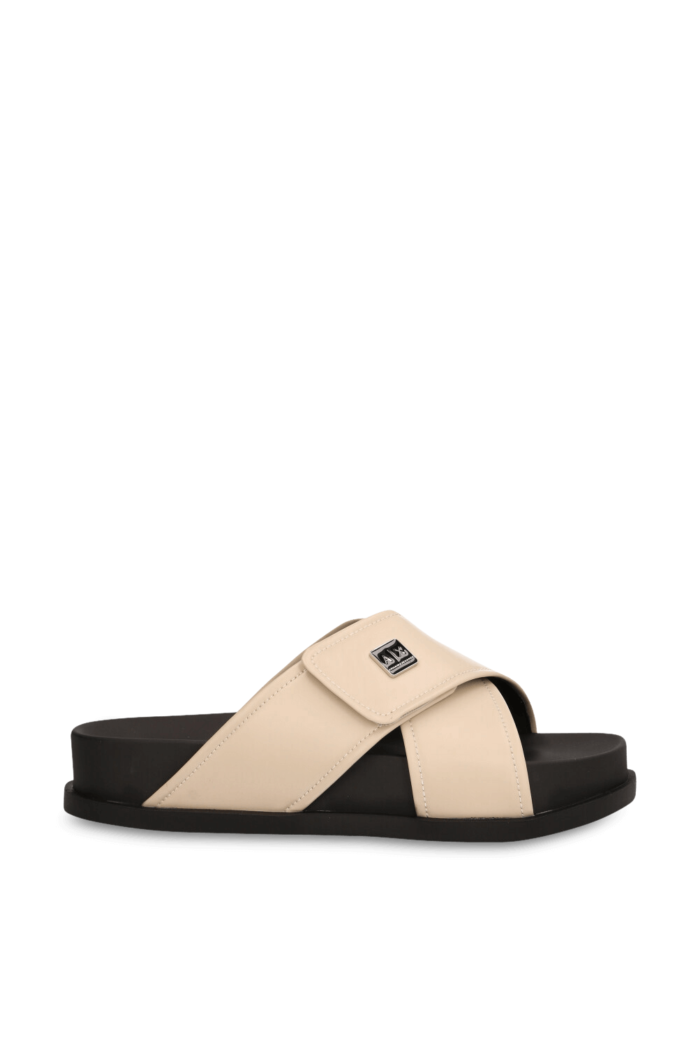 תמונה קידמית של כפכפי סליידס