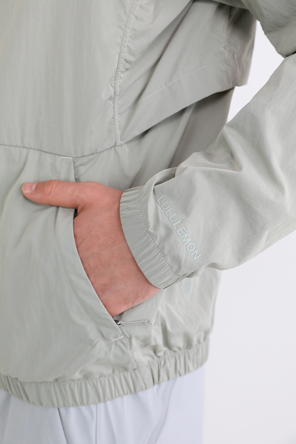 תמונת תקריב דוגמן של Evergreen Jacket