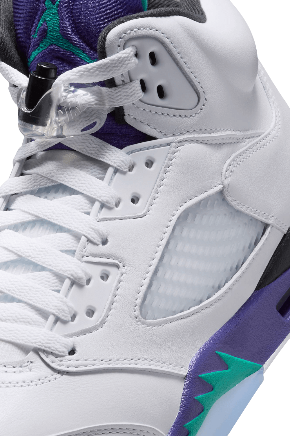 תמונת פנים של נעלי סניקרס אייר ג'ורדן 5 רטרו OG