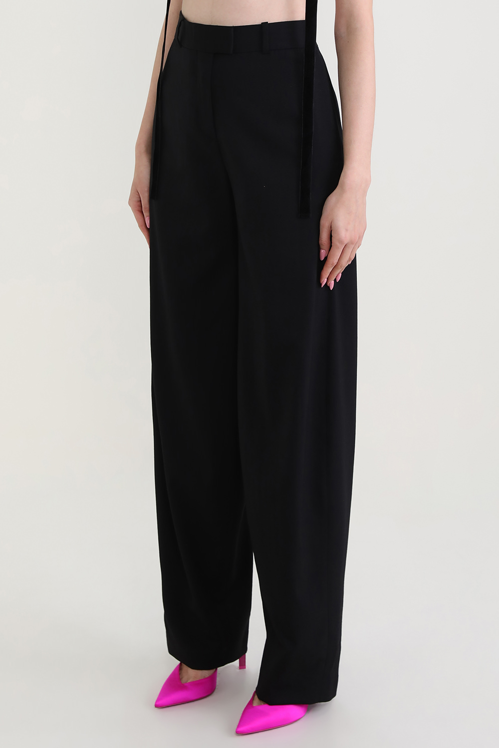 תמונת דוגמן קידמית של מכנסיים ארוכים ג'אגר מצמר