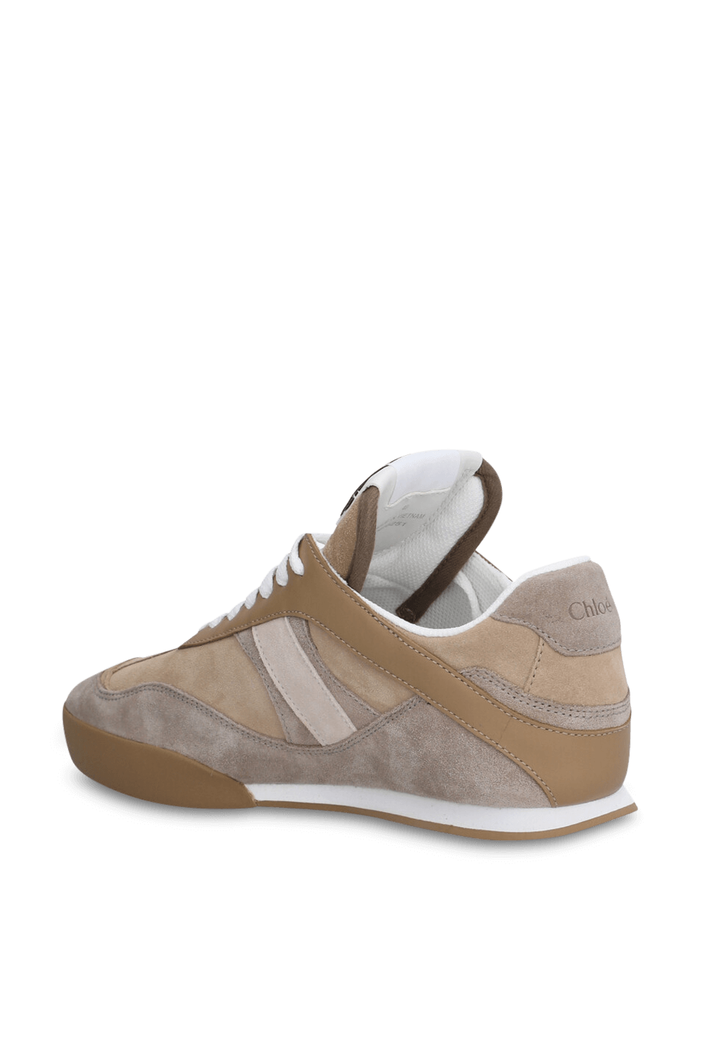 תמונה אחורית של נעלי סניקרס זמש