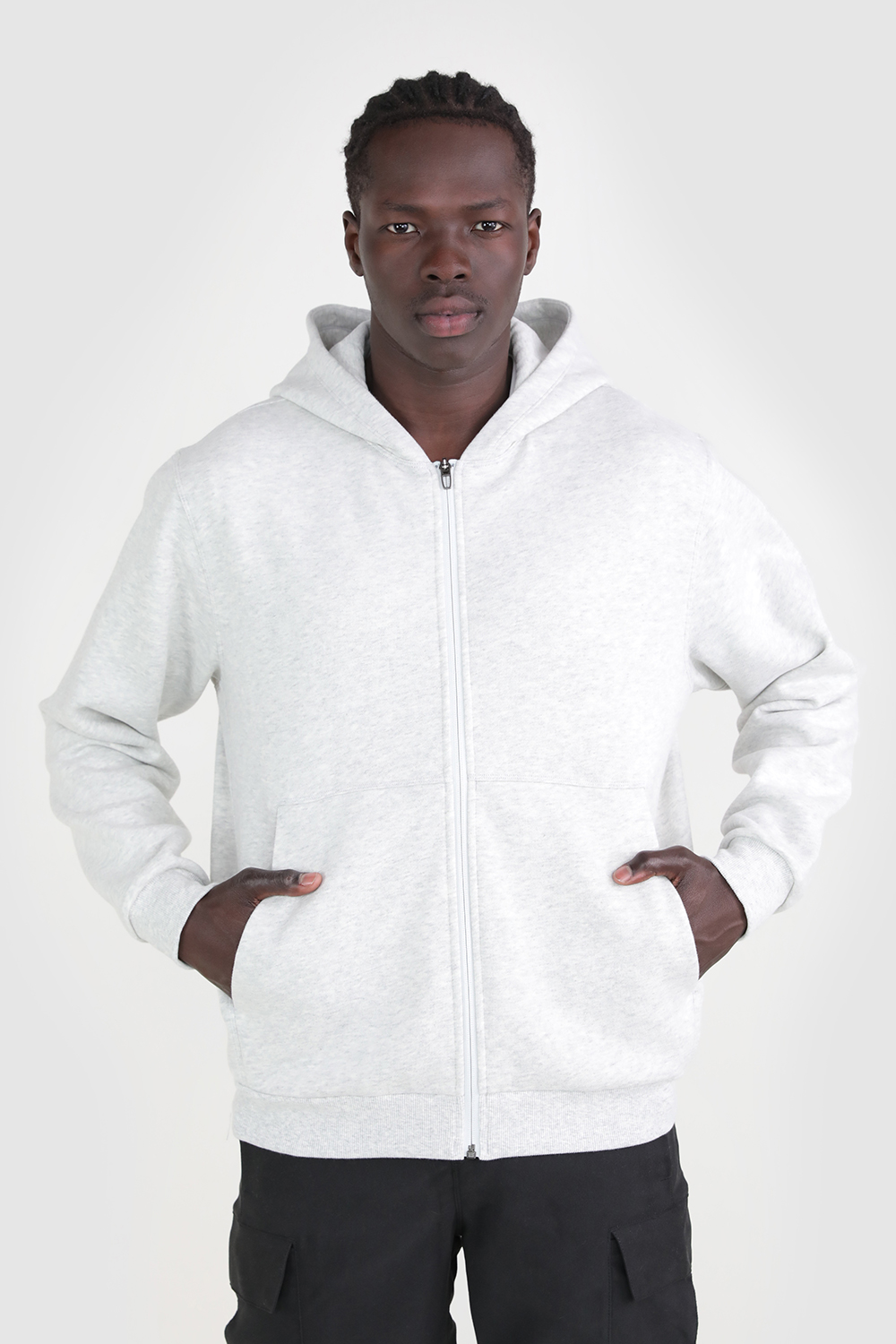 תמונת דוגמן קידמית של Steady State Full-Zip Hoodie