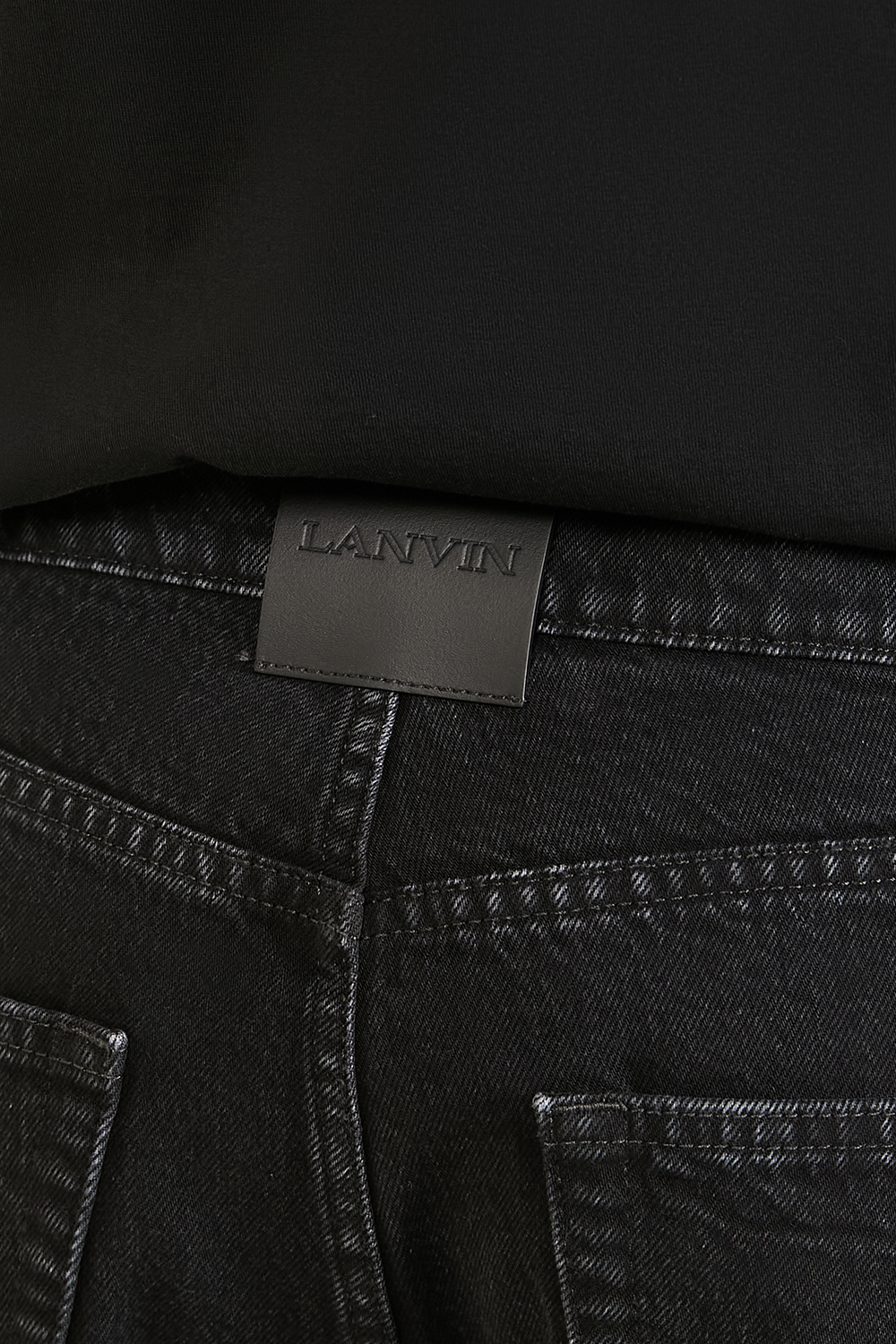 תמונת תקריב דוגמן של מכנסי ג'ינס